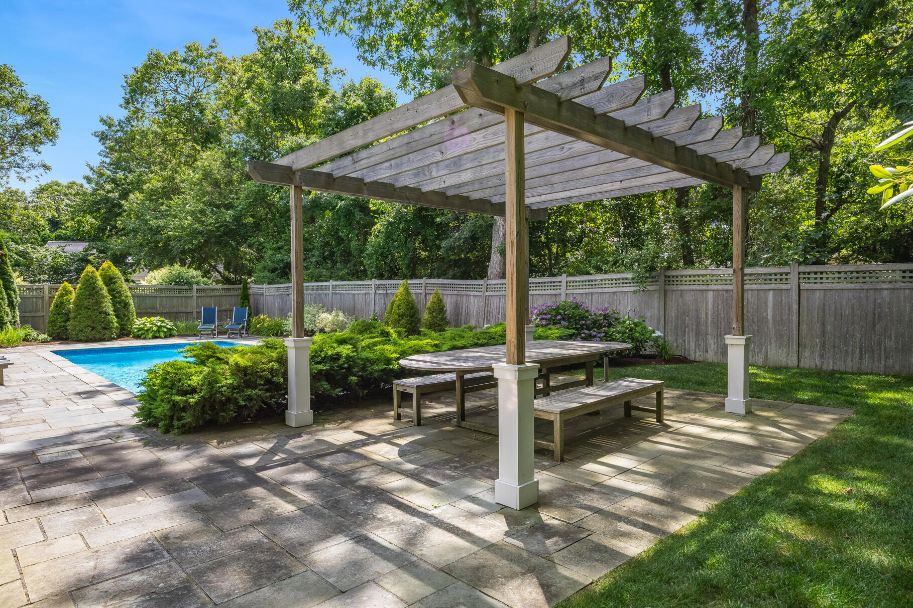 24 North Hill Drive