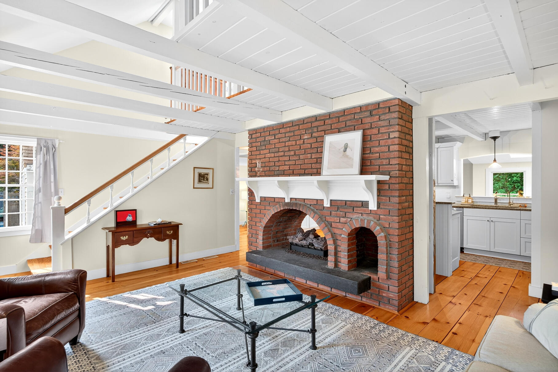 24 North Hill Drive