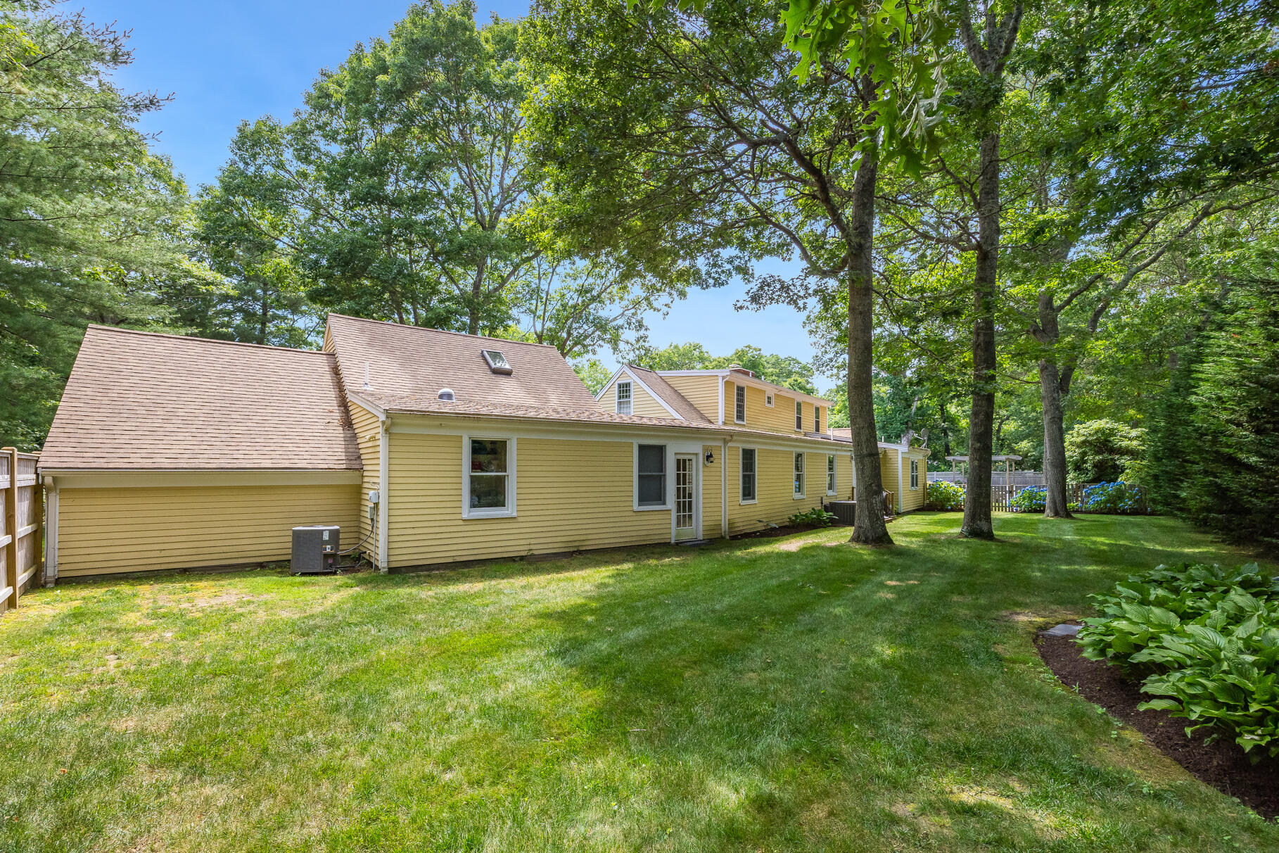 24 North Hill Drive