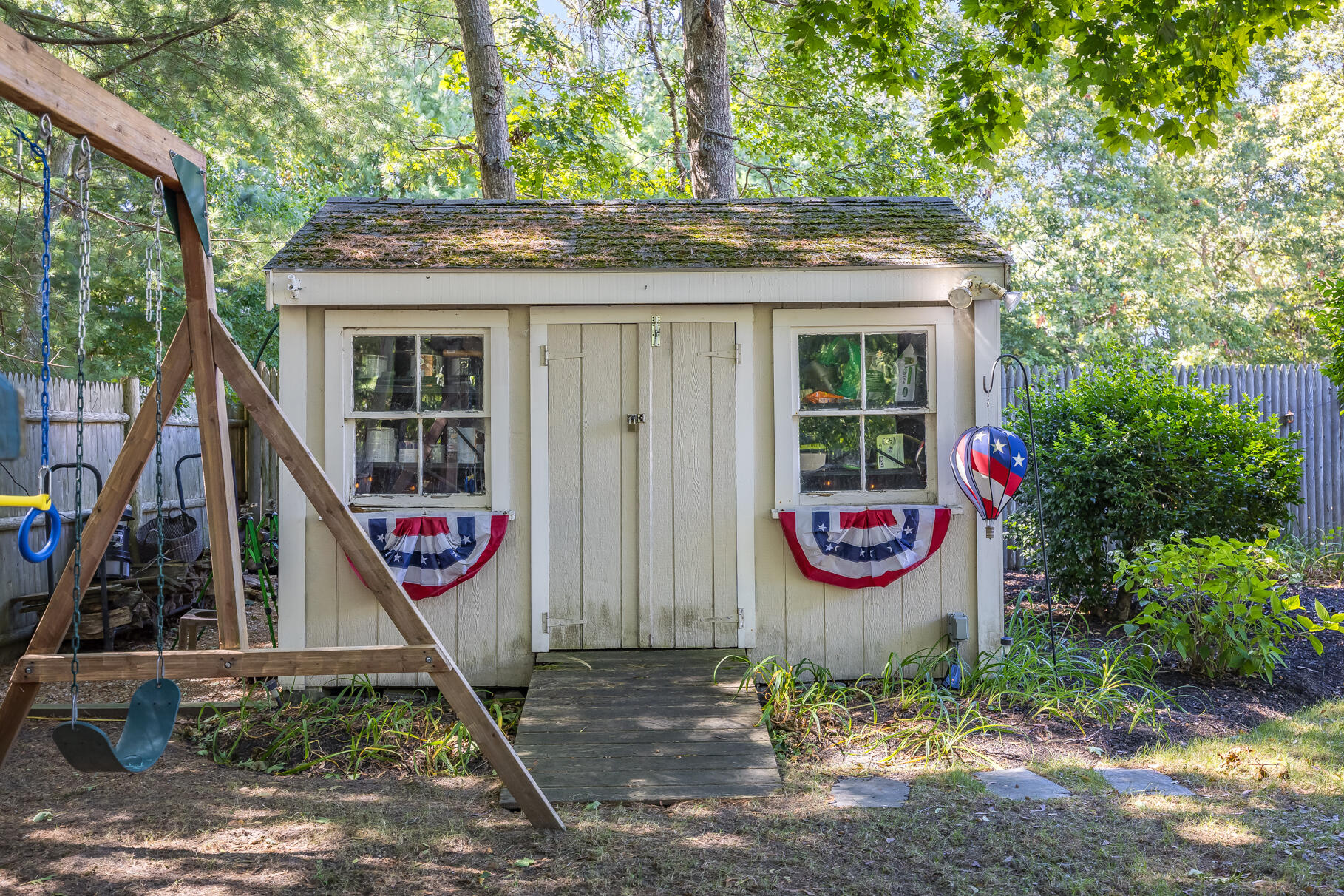 27 Harborview Drive