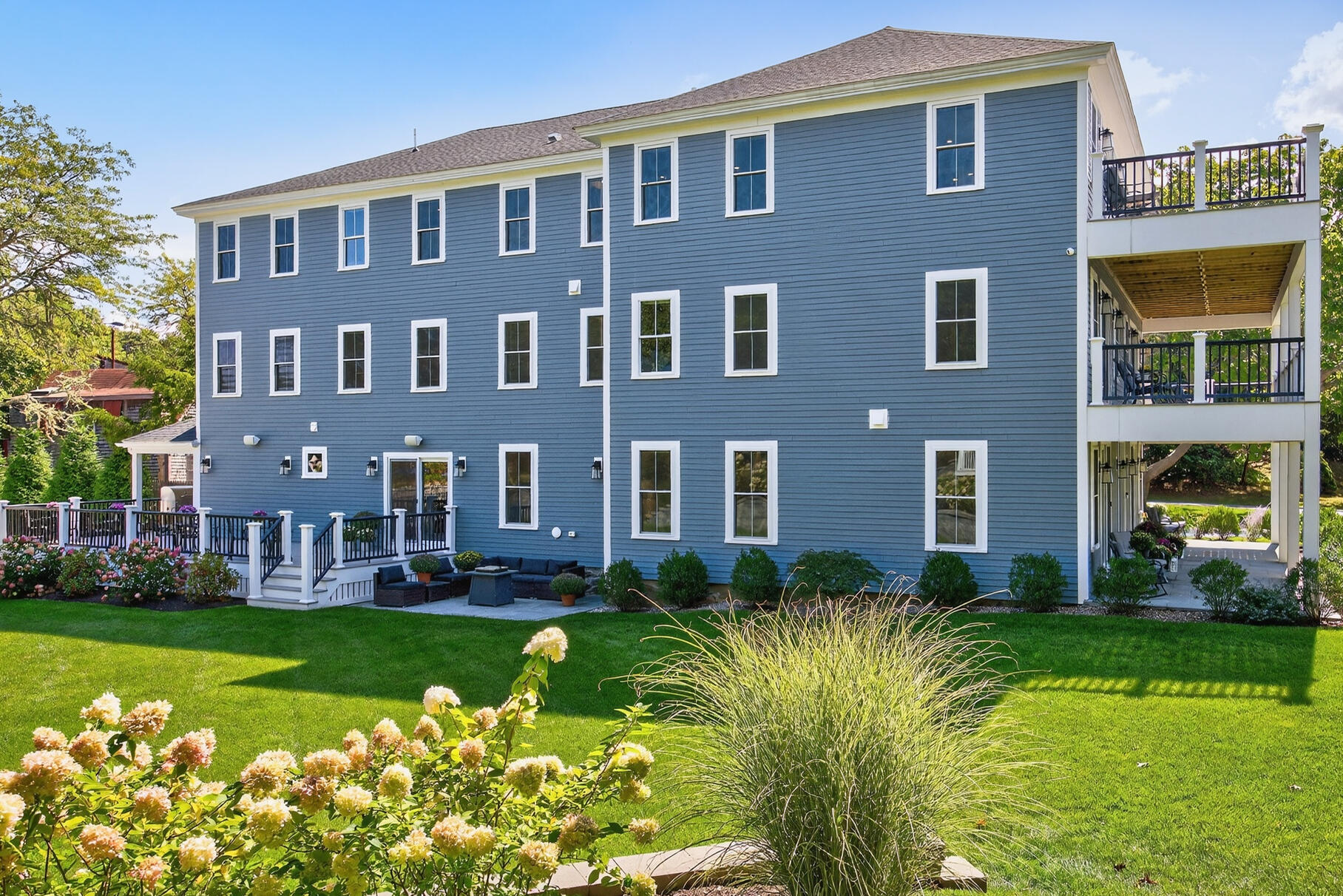48 Red Brook Harbor Road