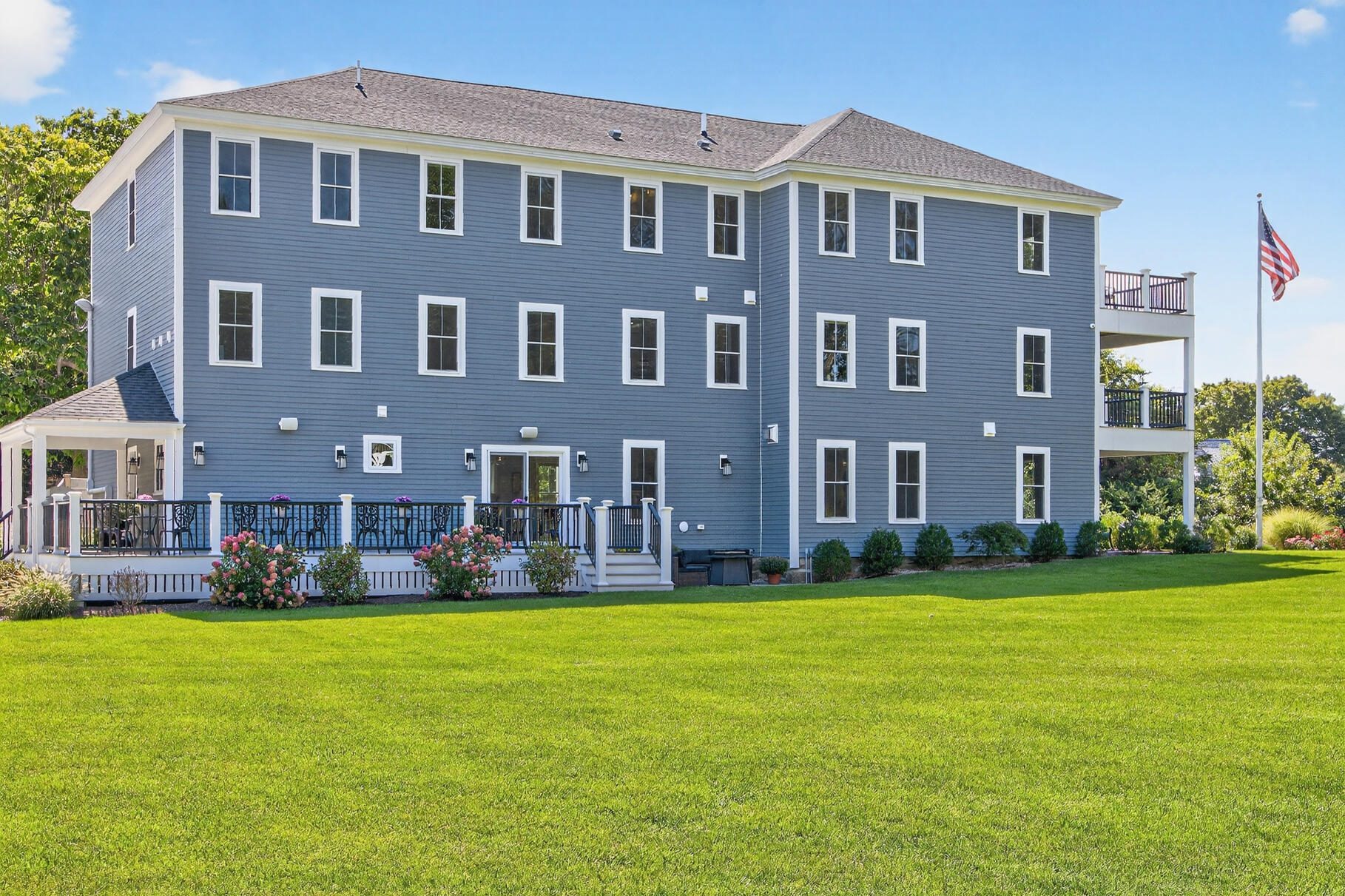 48 Red Brook Harbor Road
