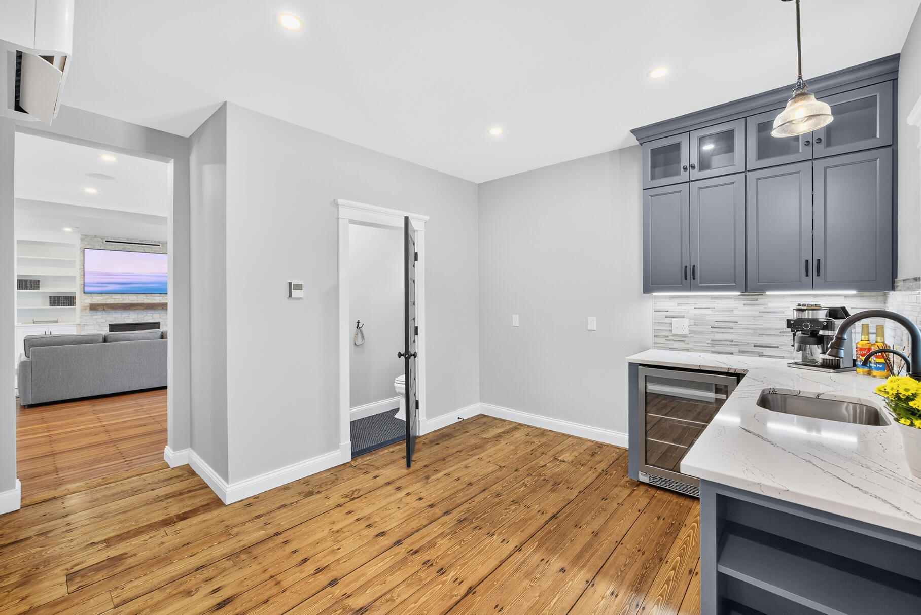 48 Red Brook Harbor Road