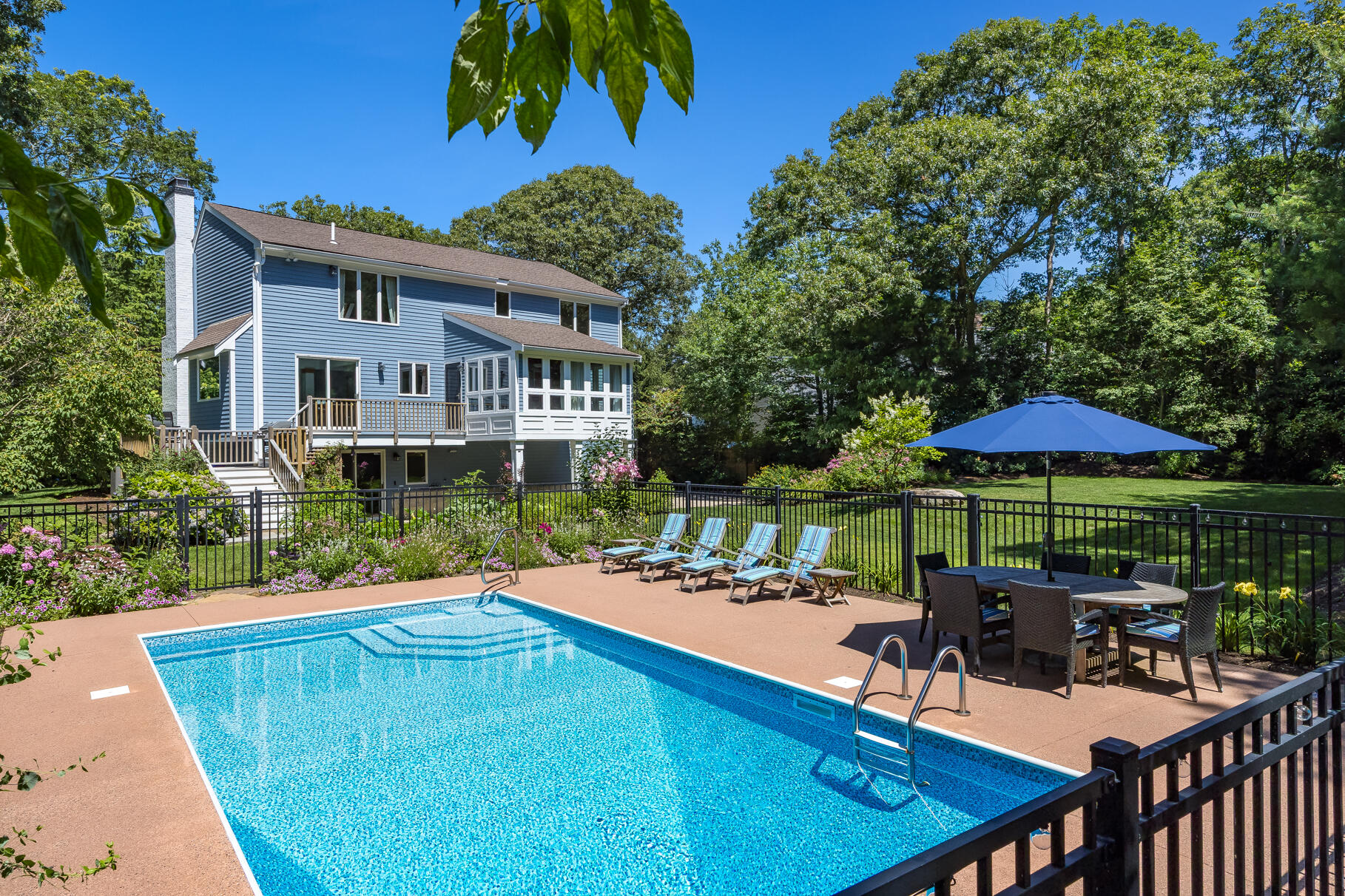 121 Streeter Hill Road