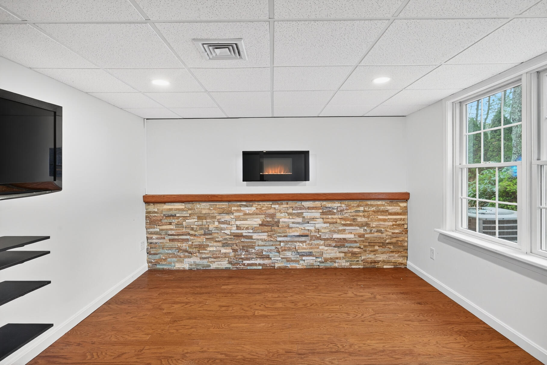 16 Gold Leaf Lane UNIT 16