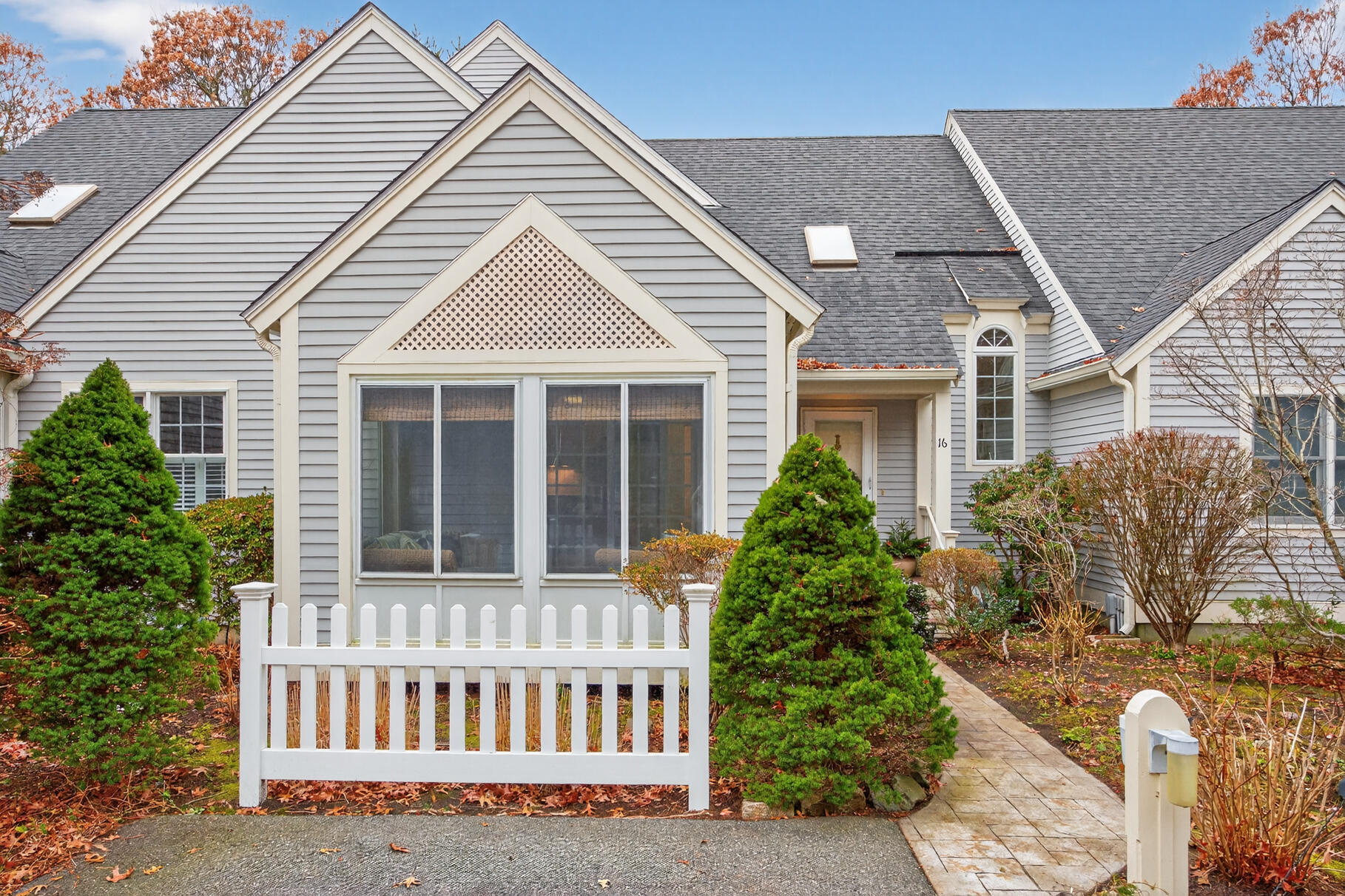 16 Gold Leaf Lane UNIT 16