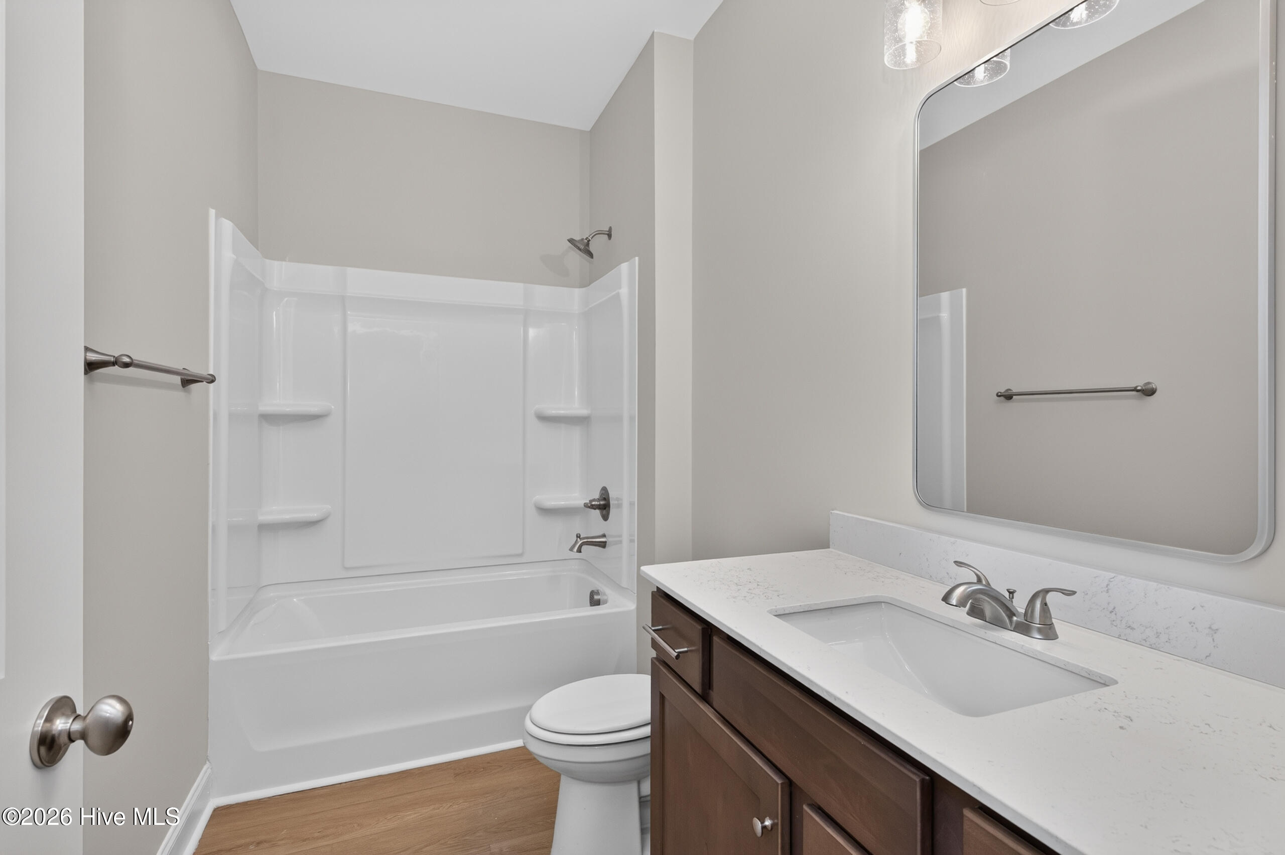 590 Pherson Street L102
