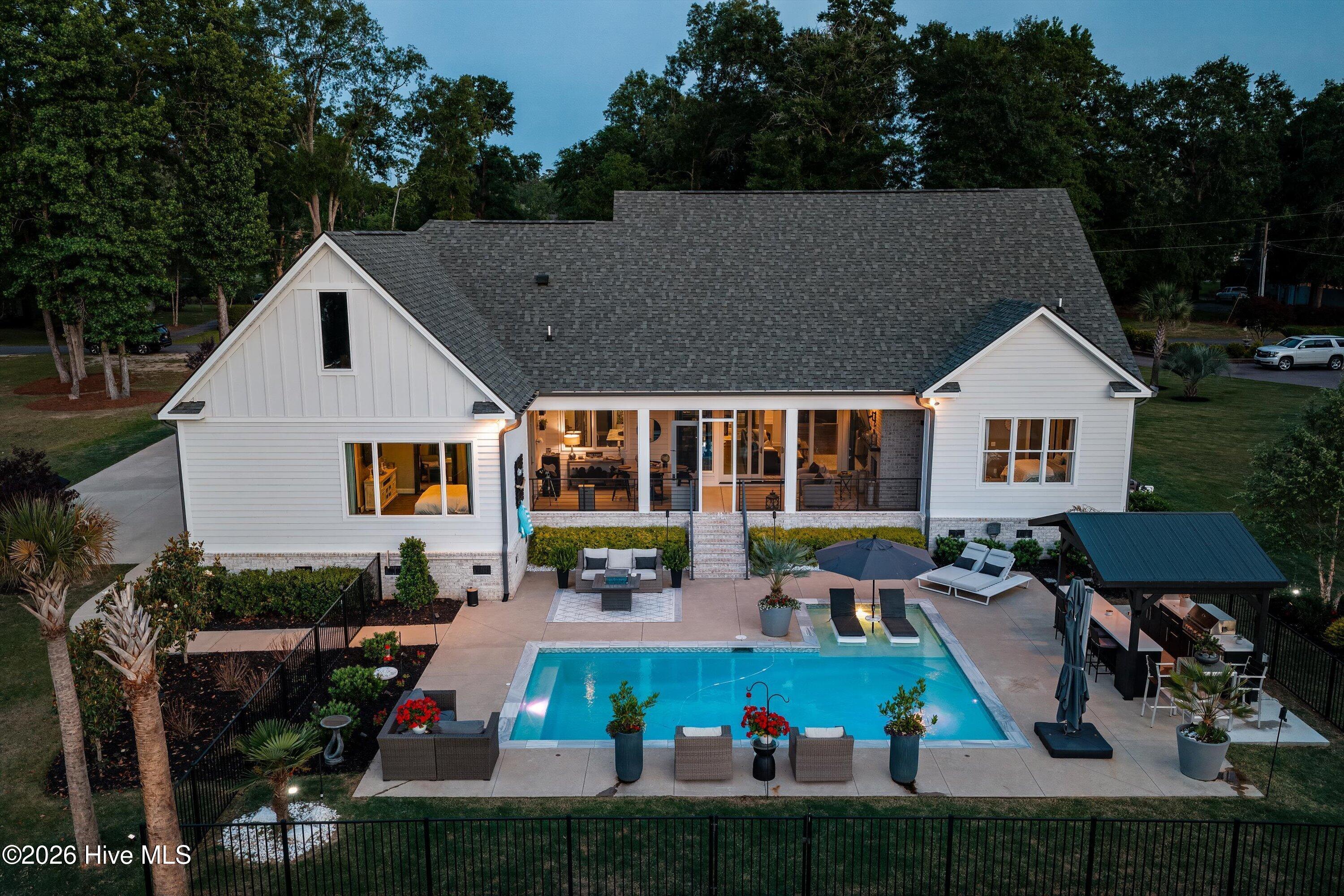 163 Lagoon Drive