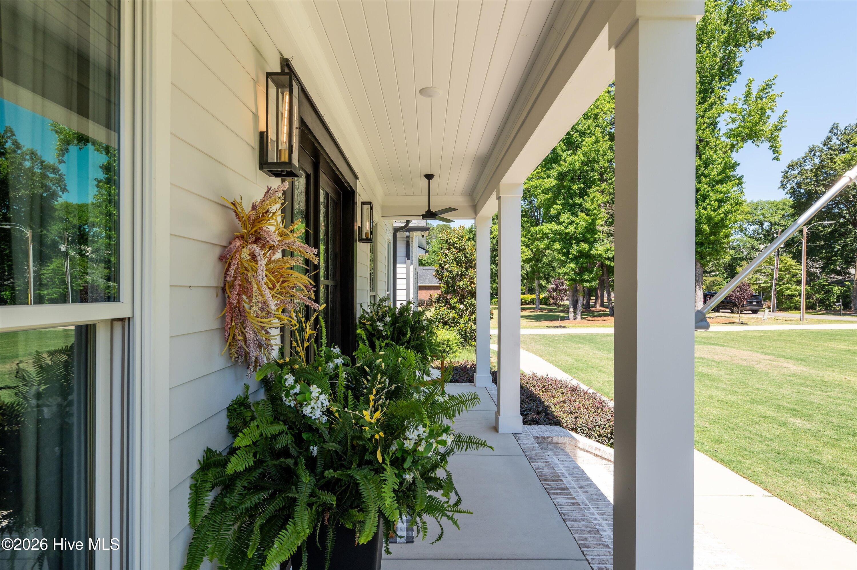 163 Lagoon Drive