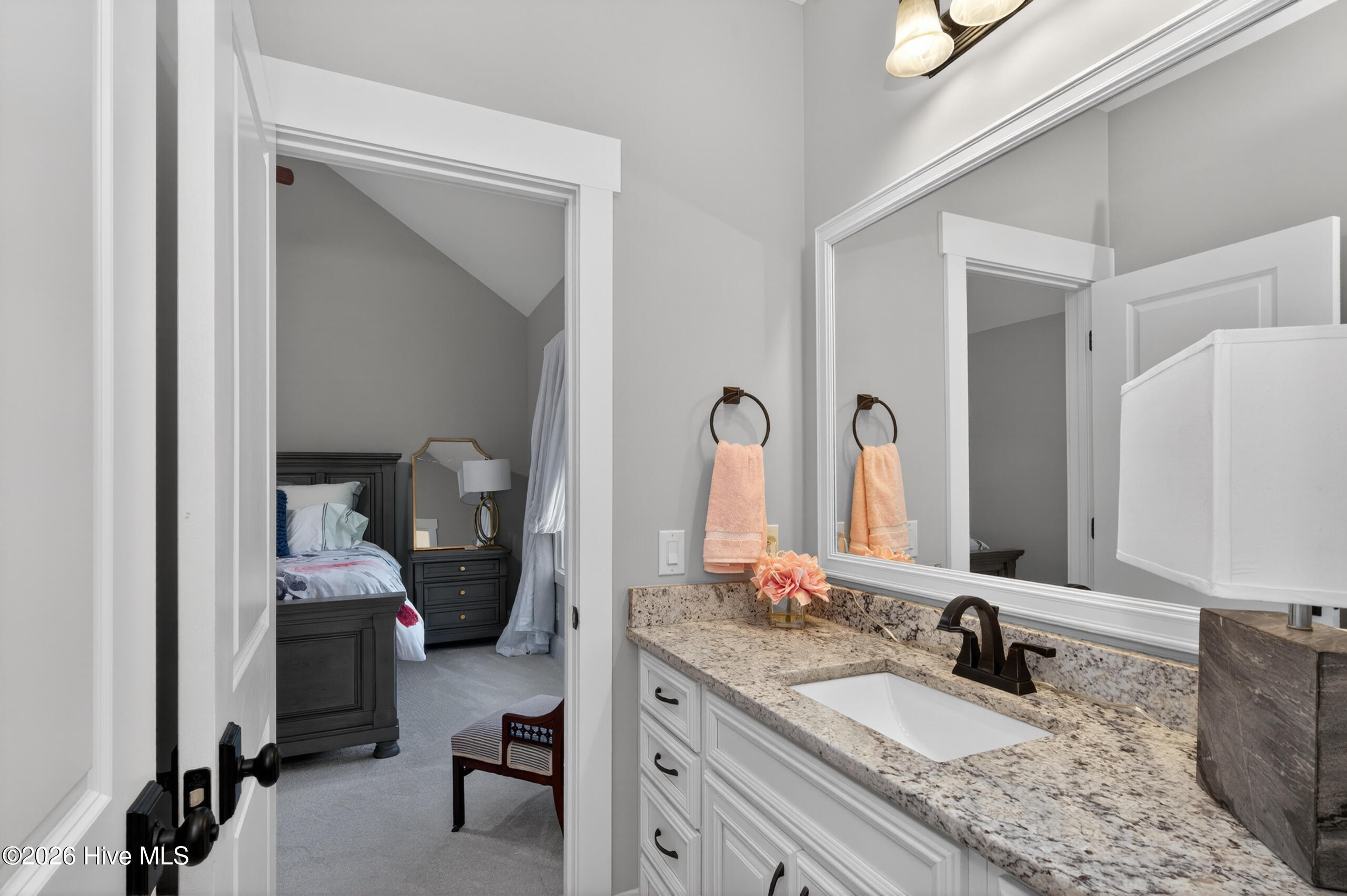 6518 River Bluff Trail