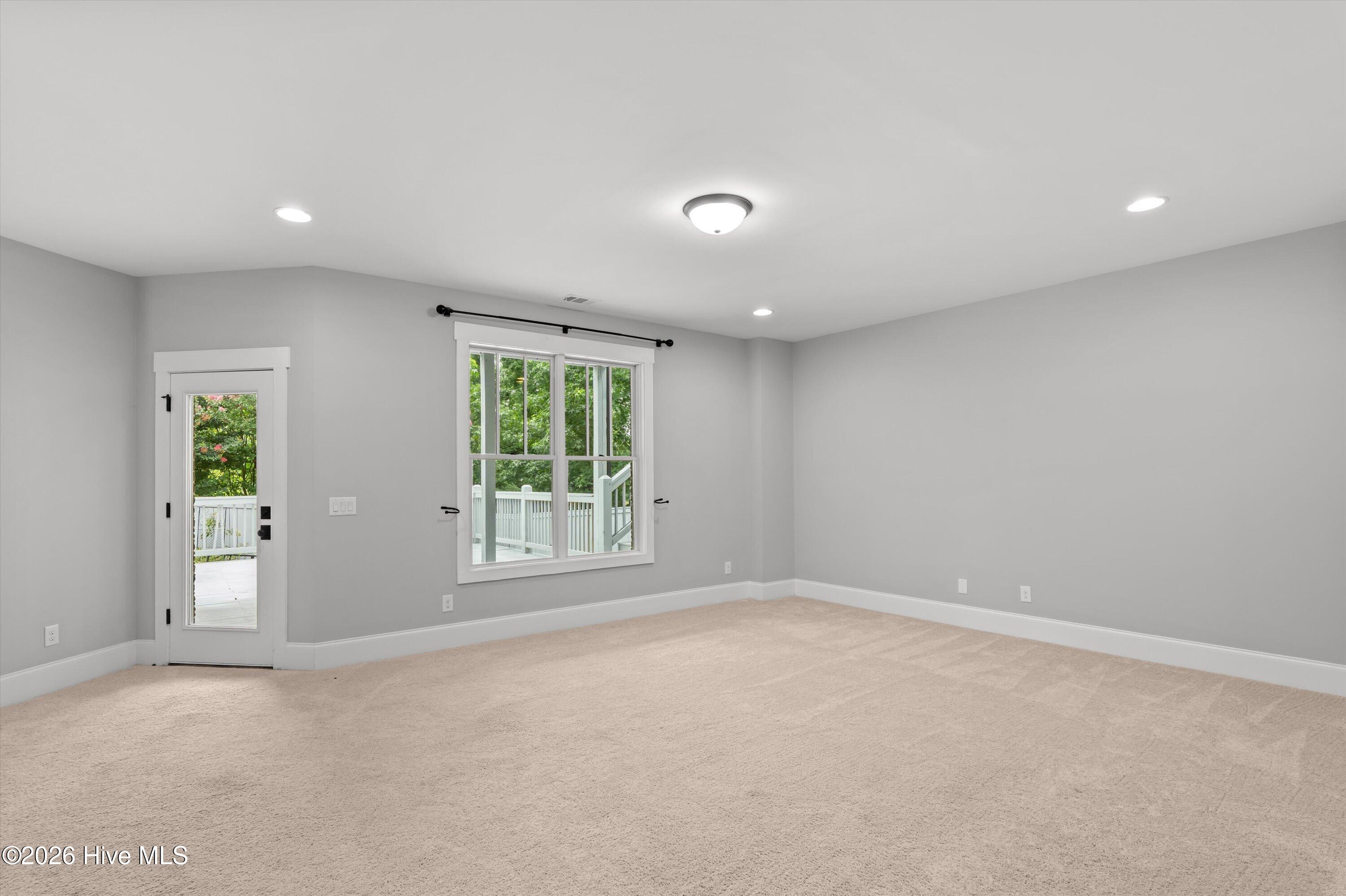 6518 River Bluff Trail