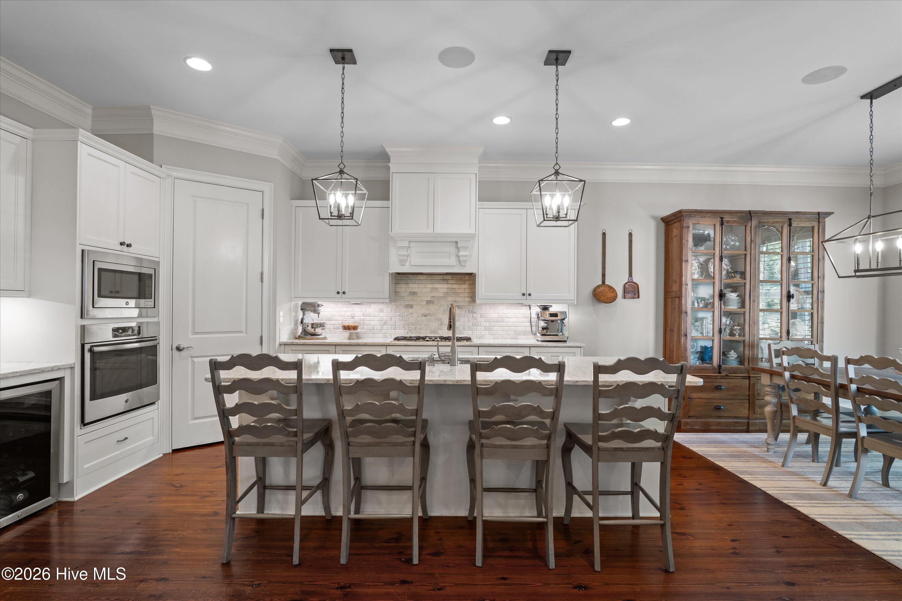 205 Dixon Court