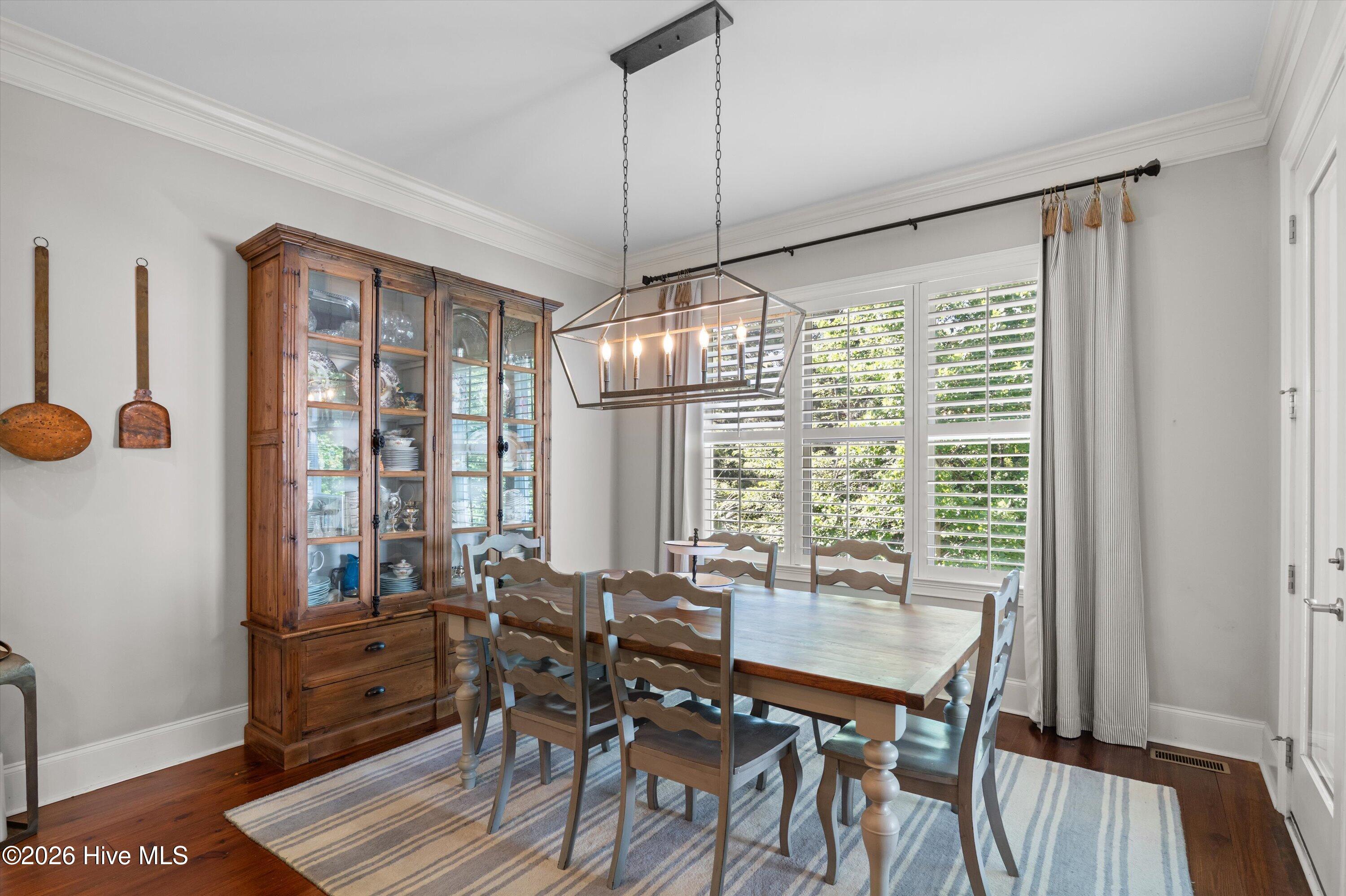205 Dixon Court