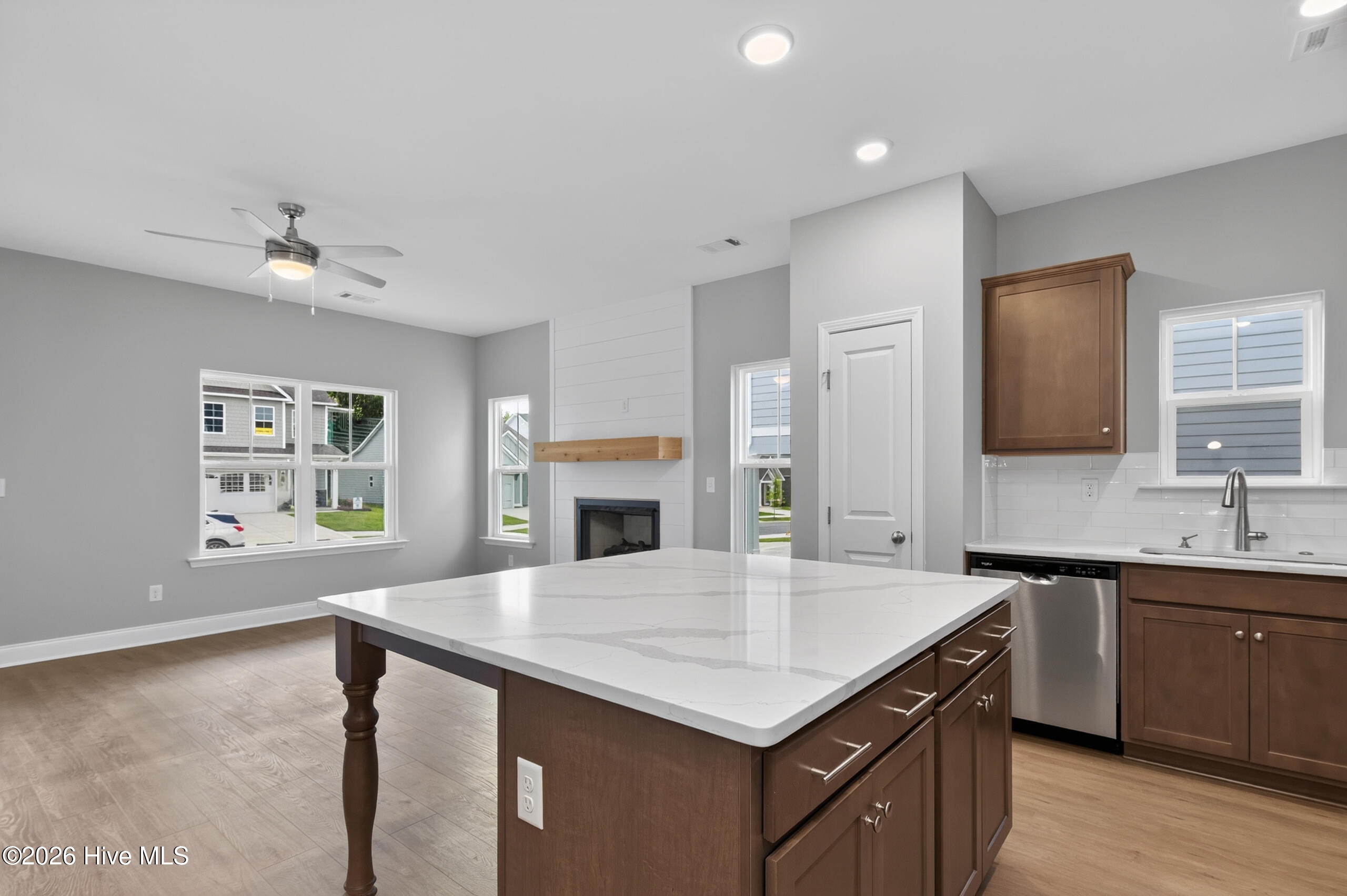 587 Pherson Street L59