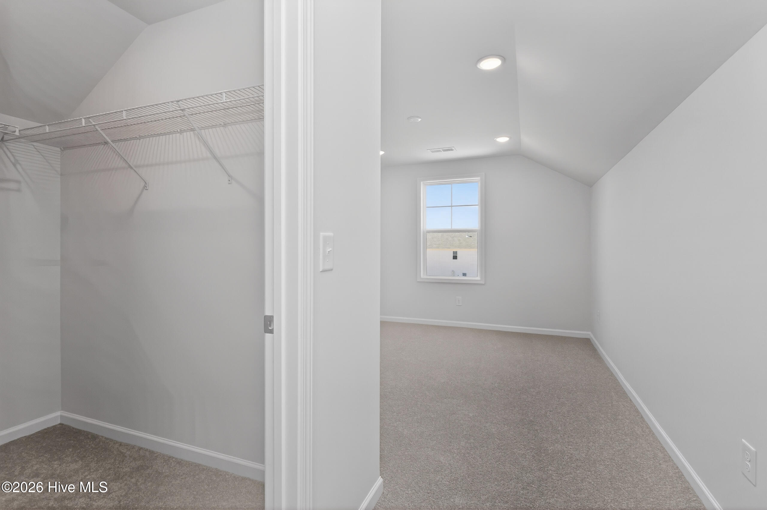 3575 Tanbark Oak Lane NW
