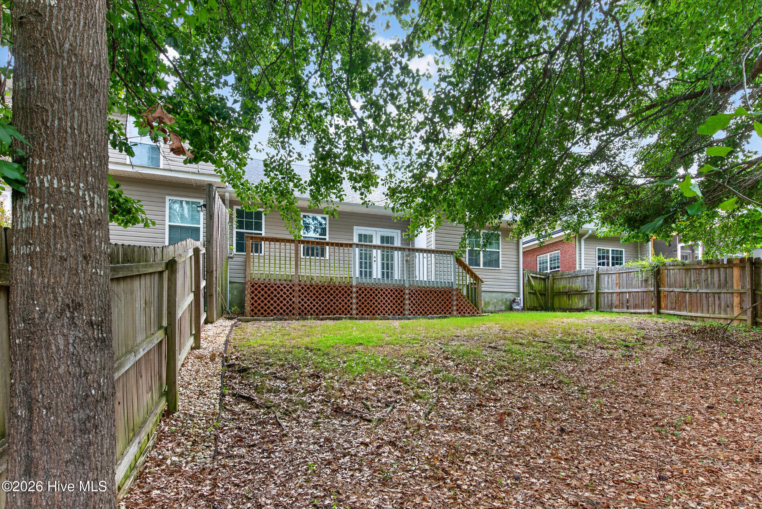 323 Bowen Falls