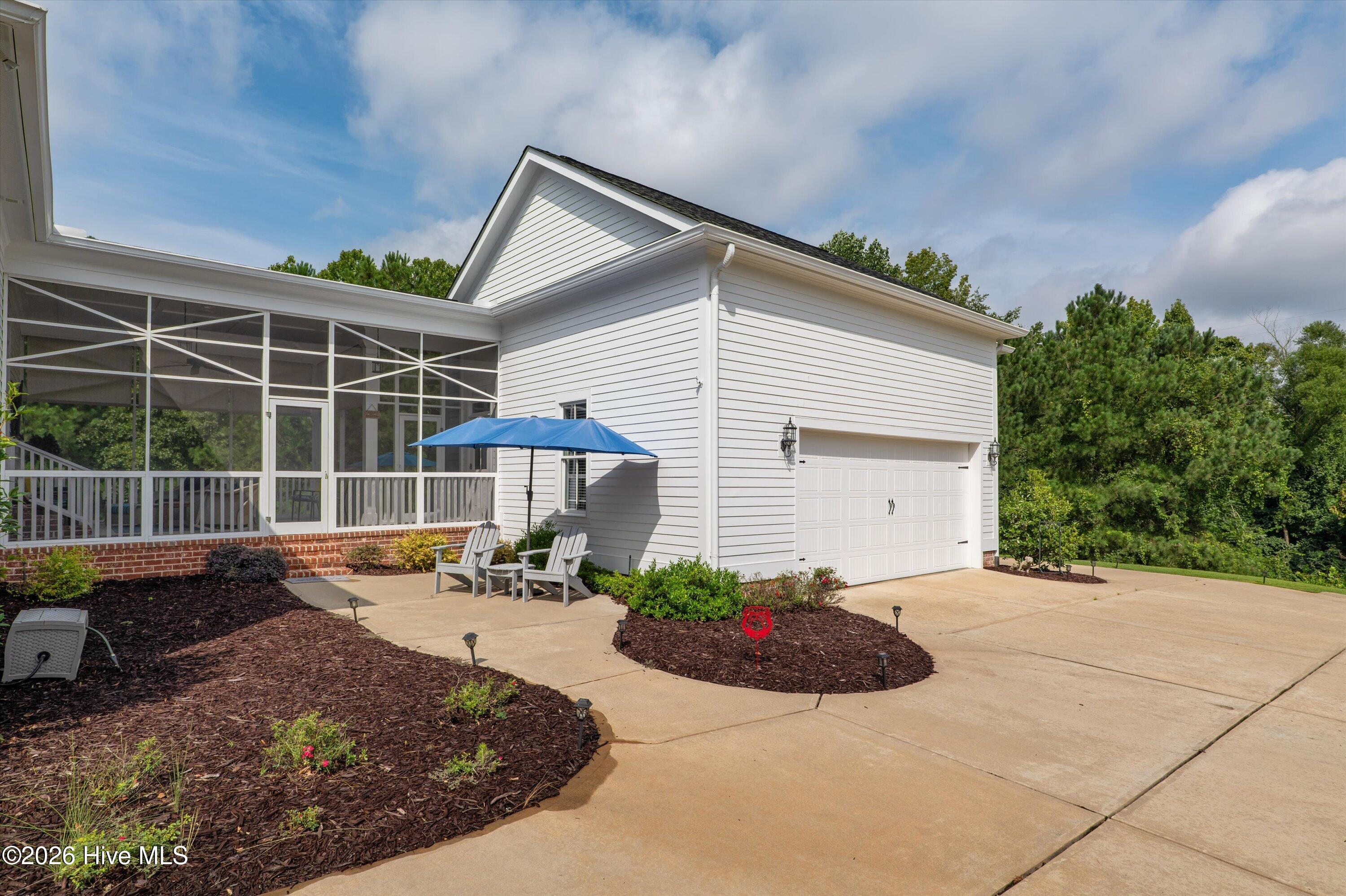 2041 Egret Circle