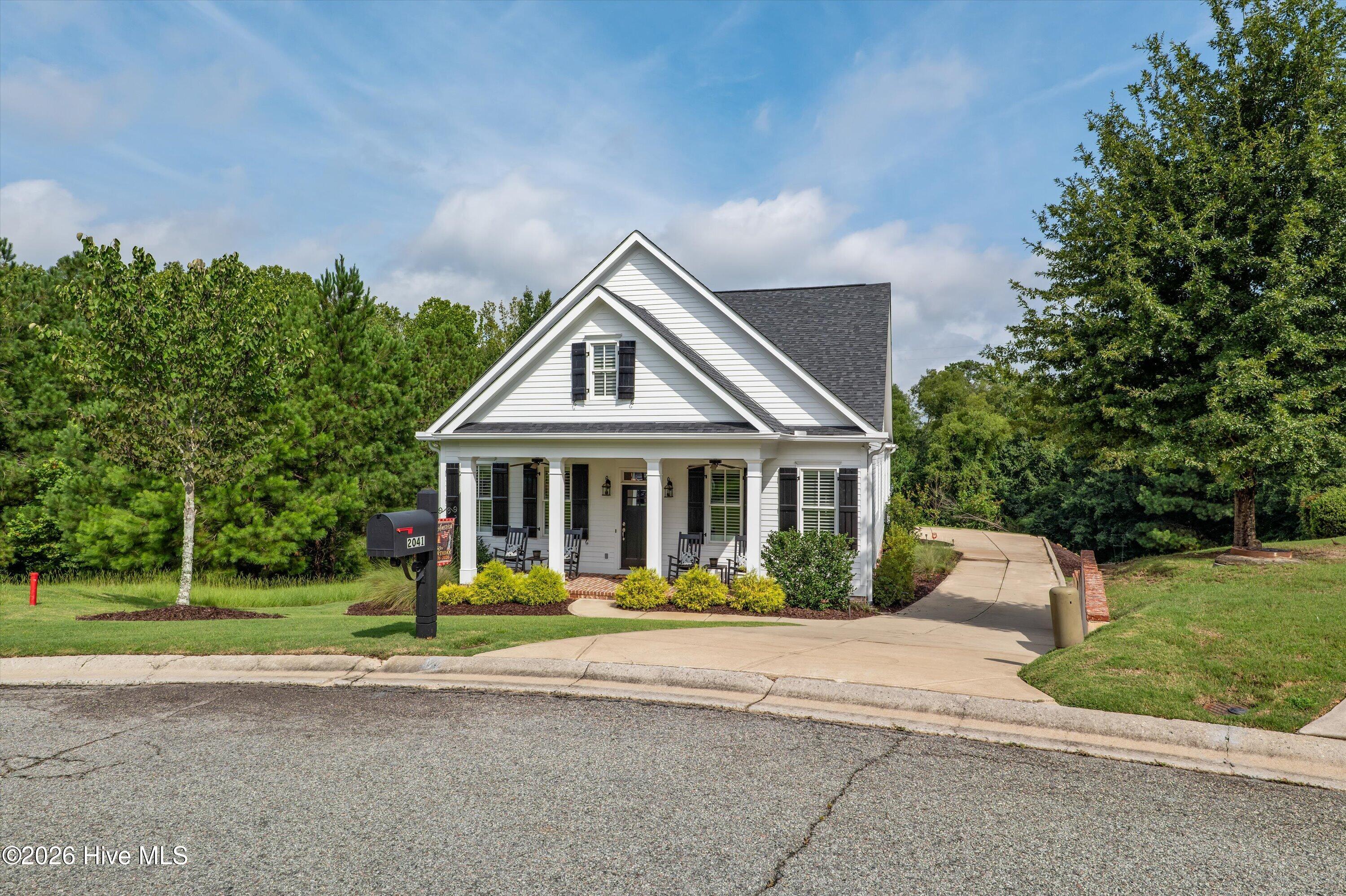 2041 Egret Circle