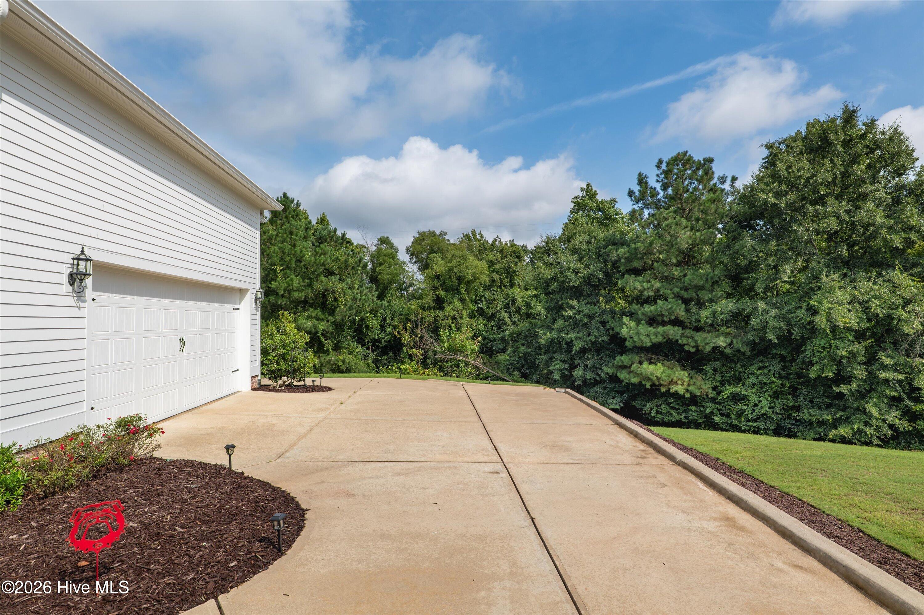2041 Egret Circle