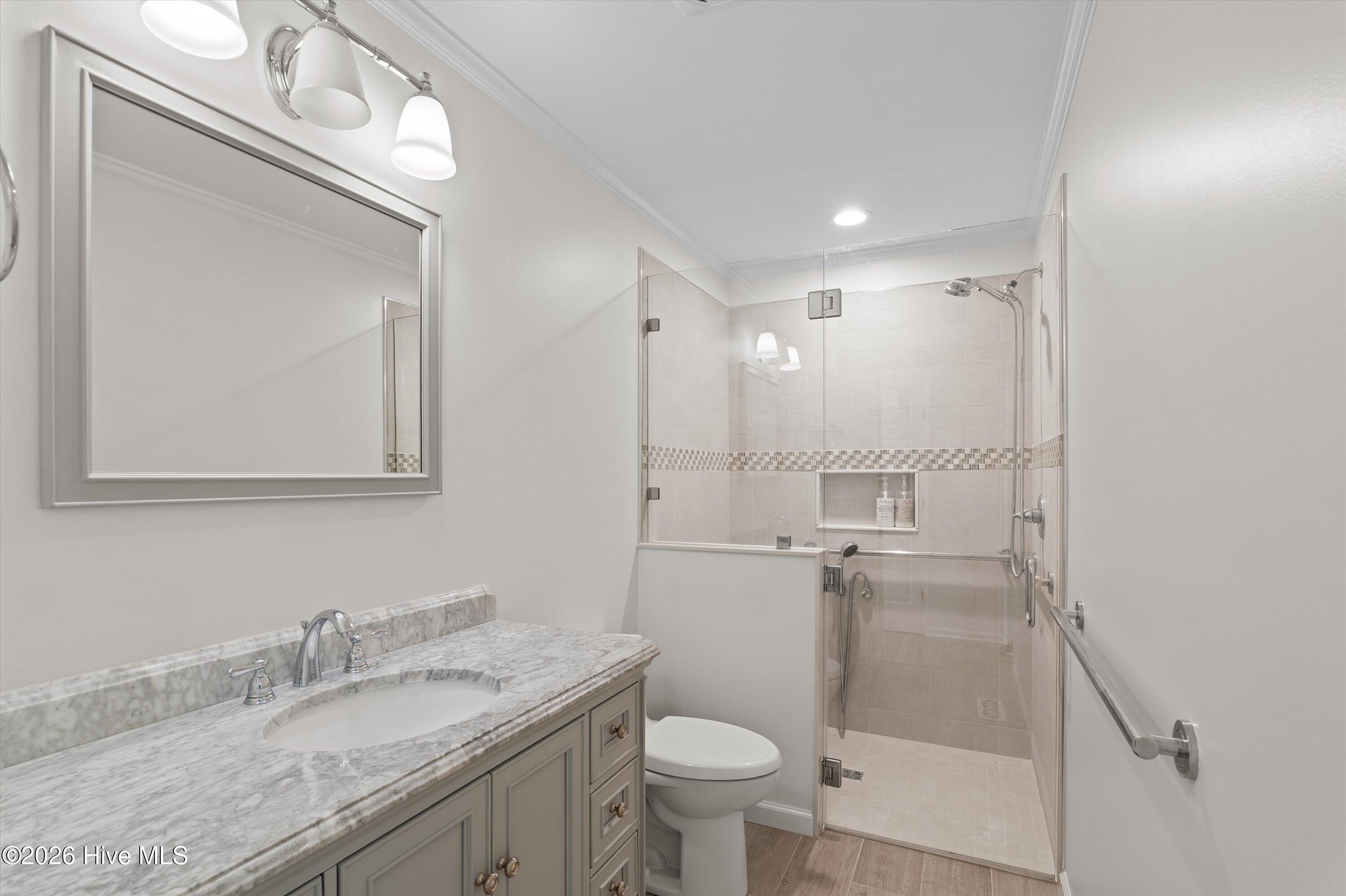 822 Woodland Drive