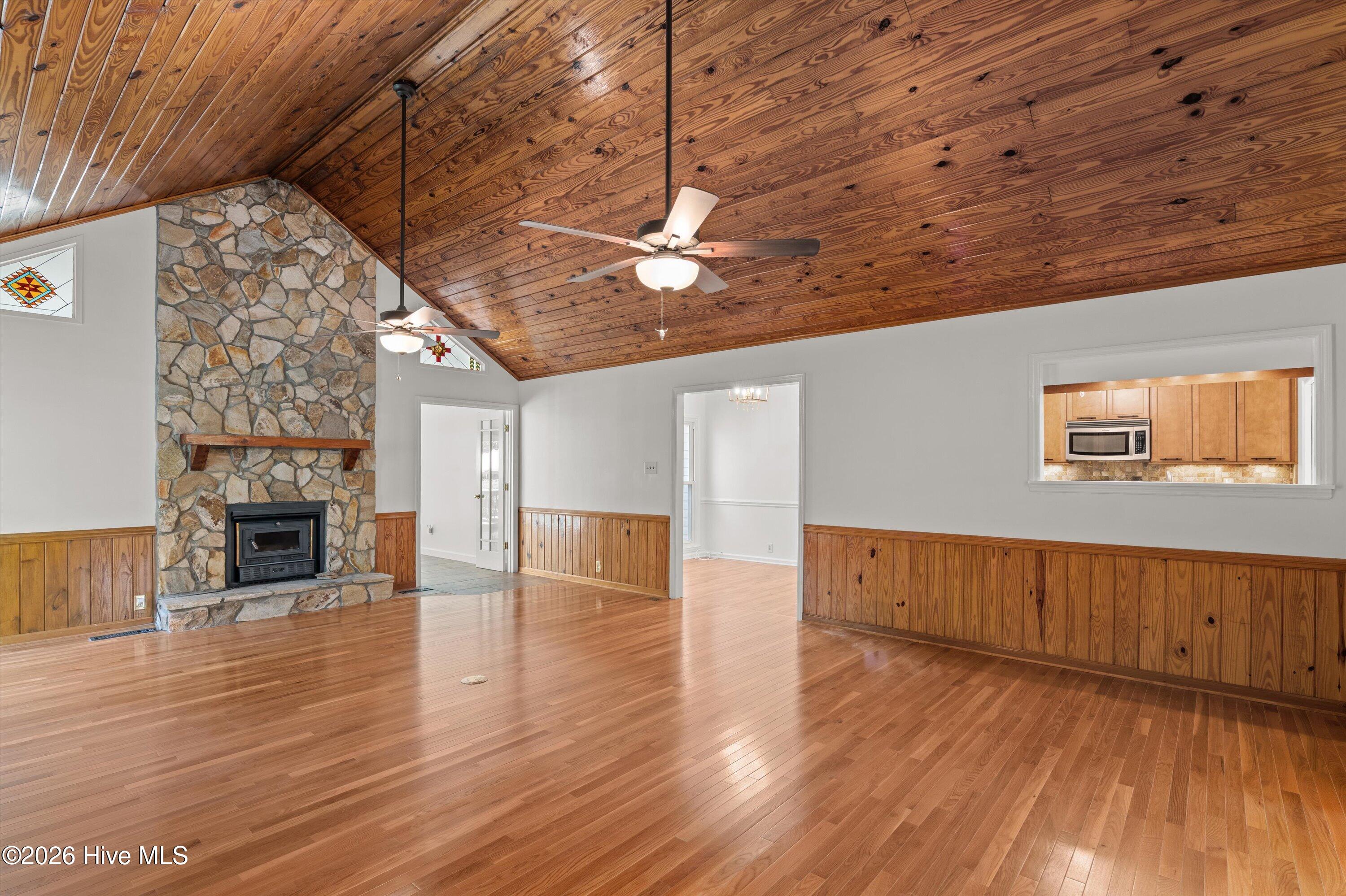 822 Woodland Drive