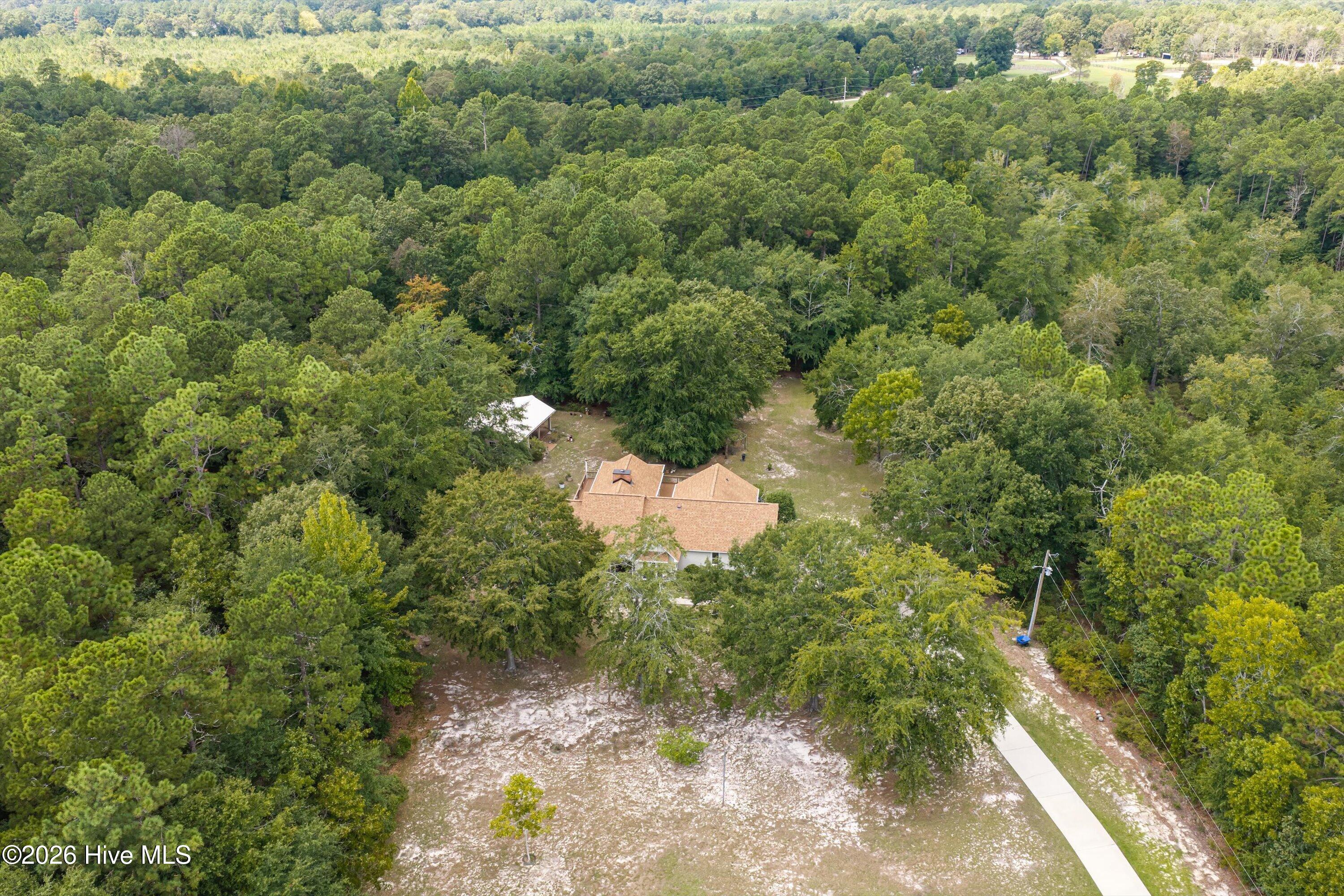822 Woodland Drive