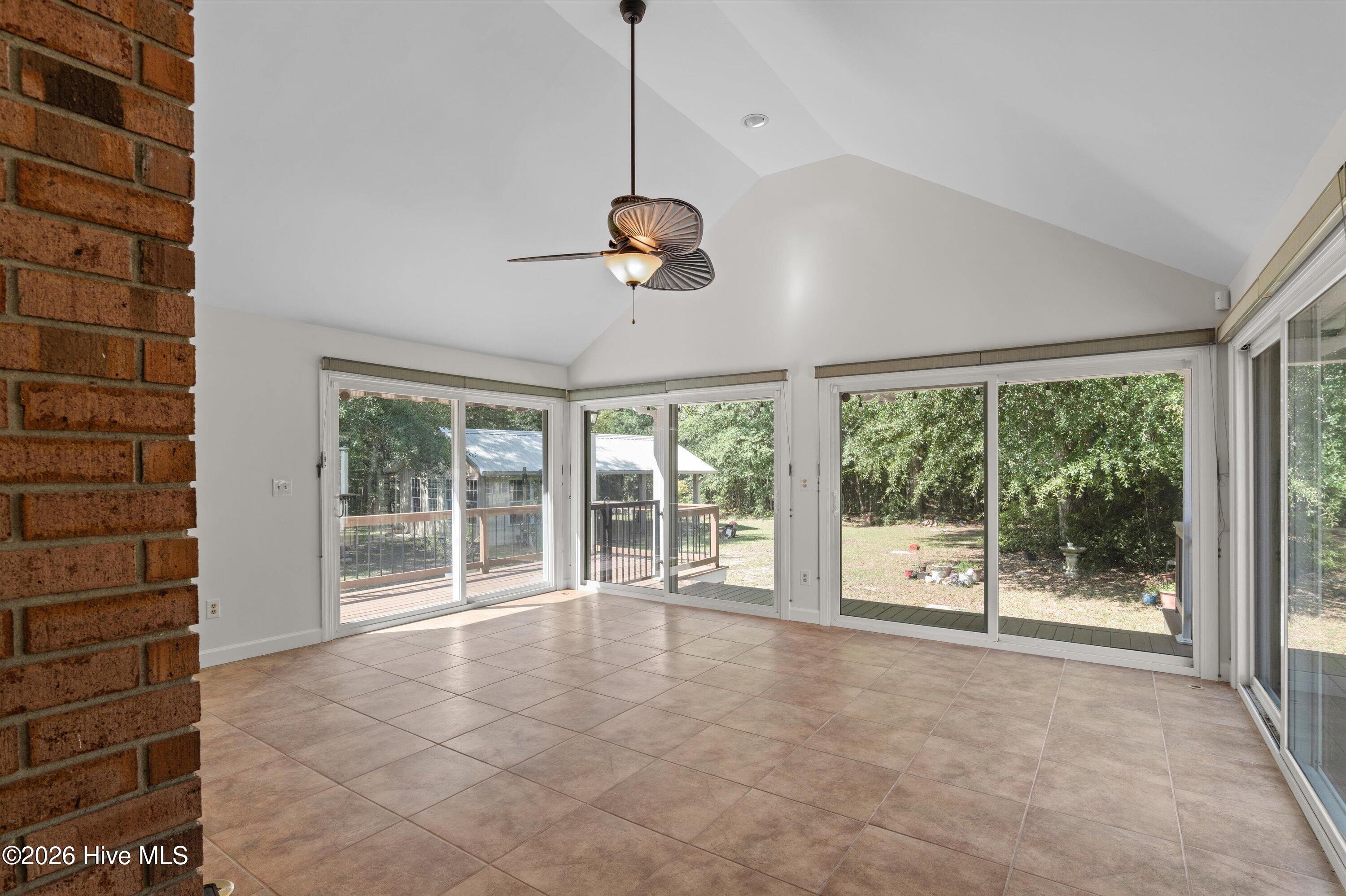 822 Woodland Drive