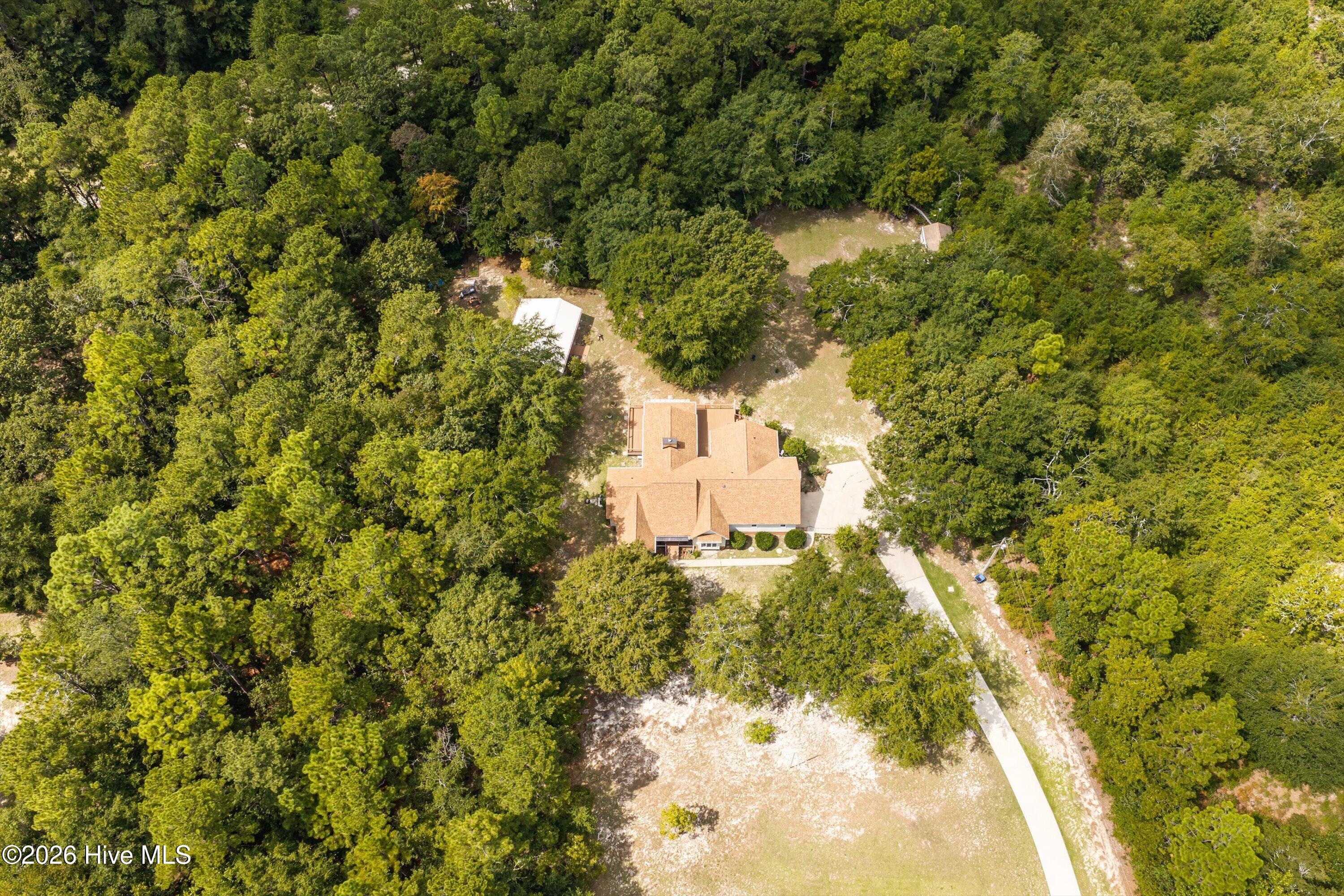 822 Woodland Drive