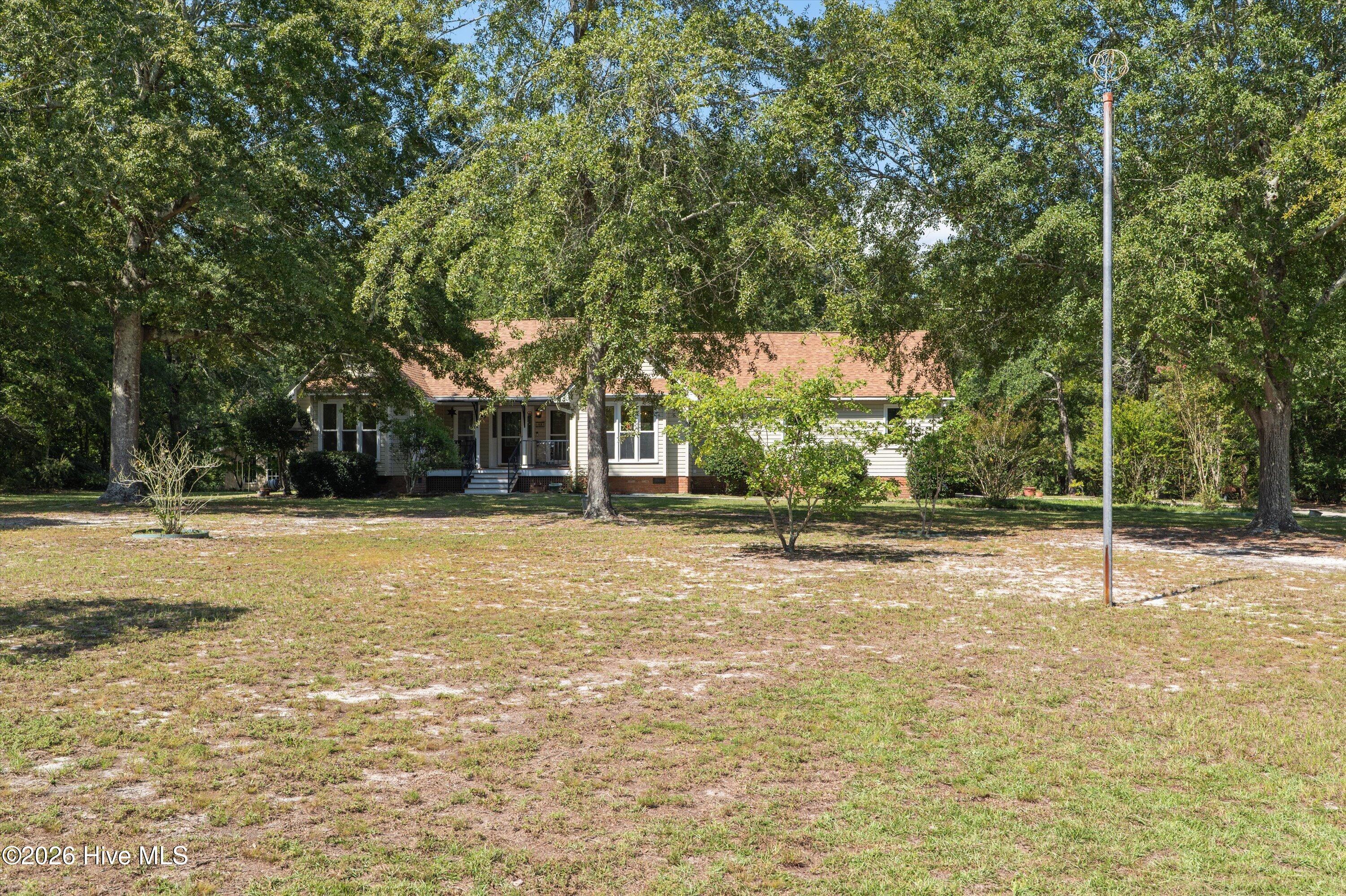 822 Woodland Drive