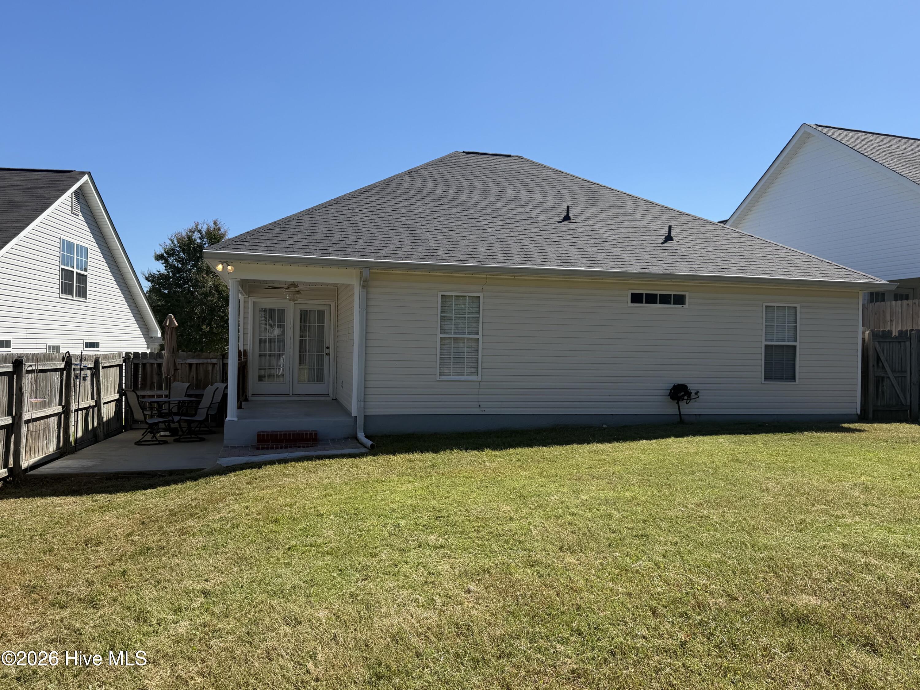 401 Connemara Trail