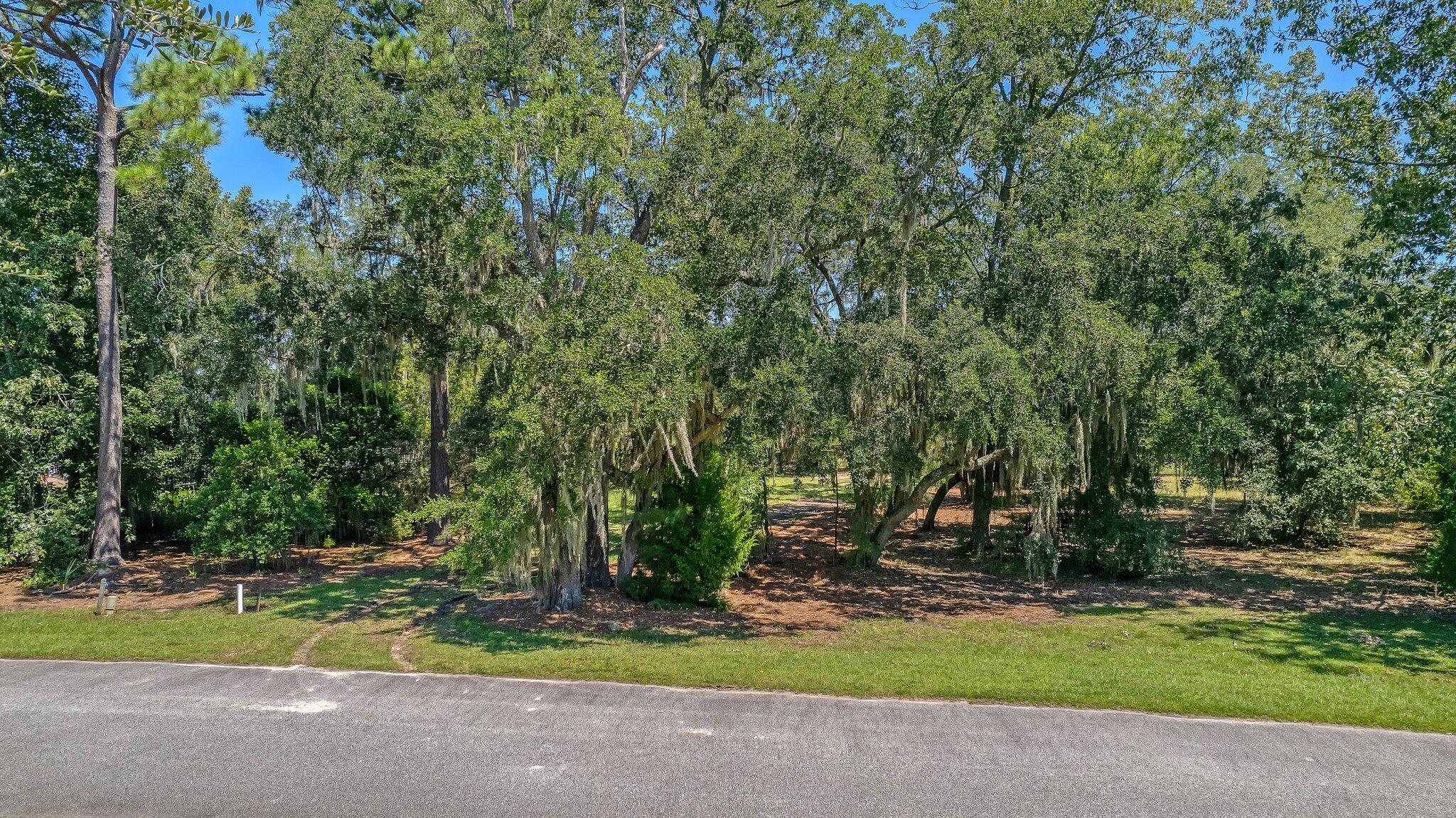 4227 Ten Shillings Way