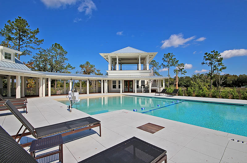 1 Leaning Oak Lane