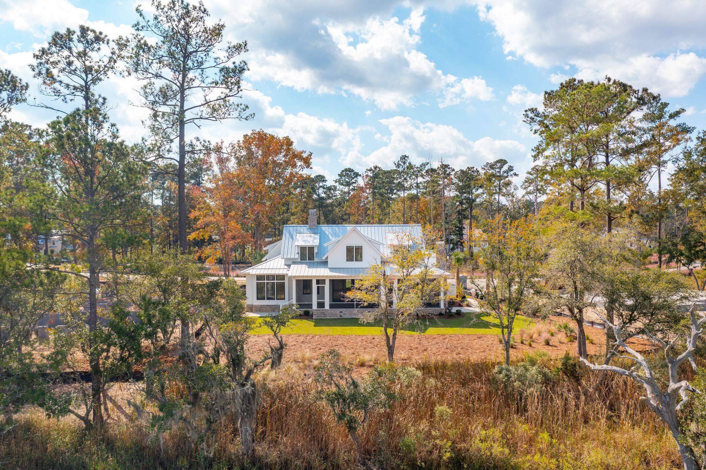 116 Peninsula Drive