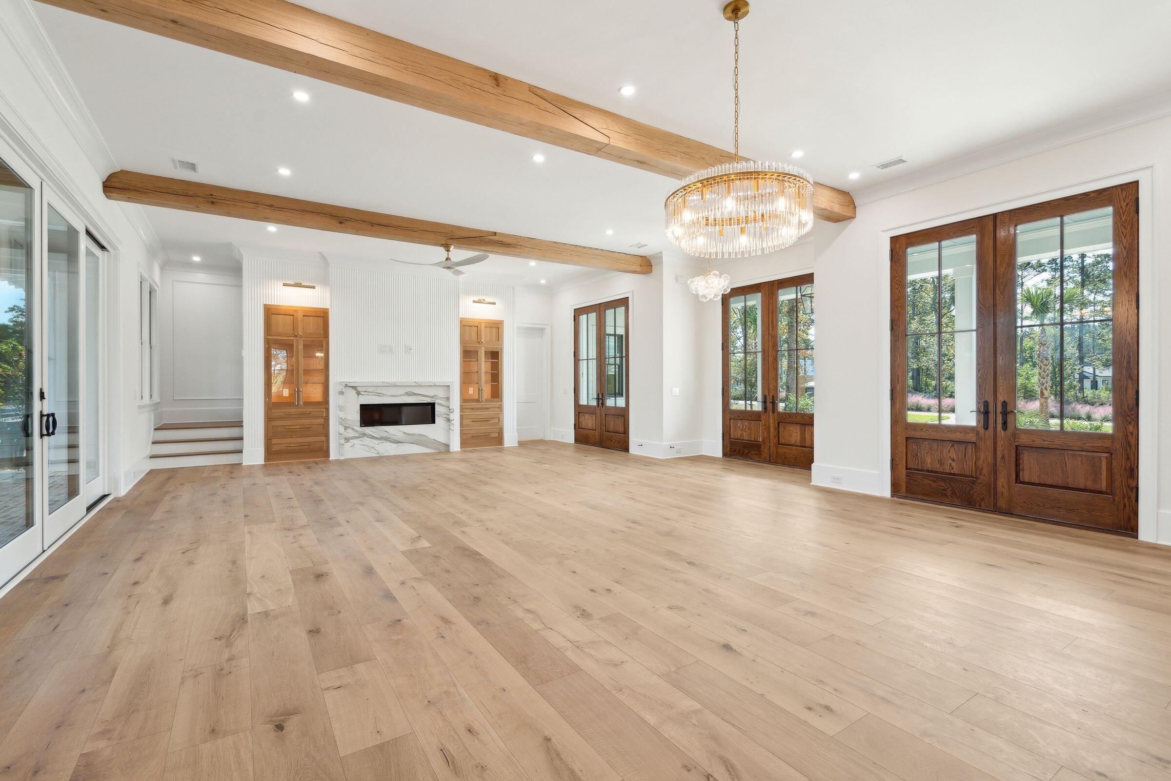 116 Peninsula Drive