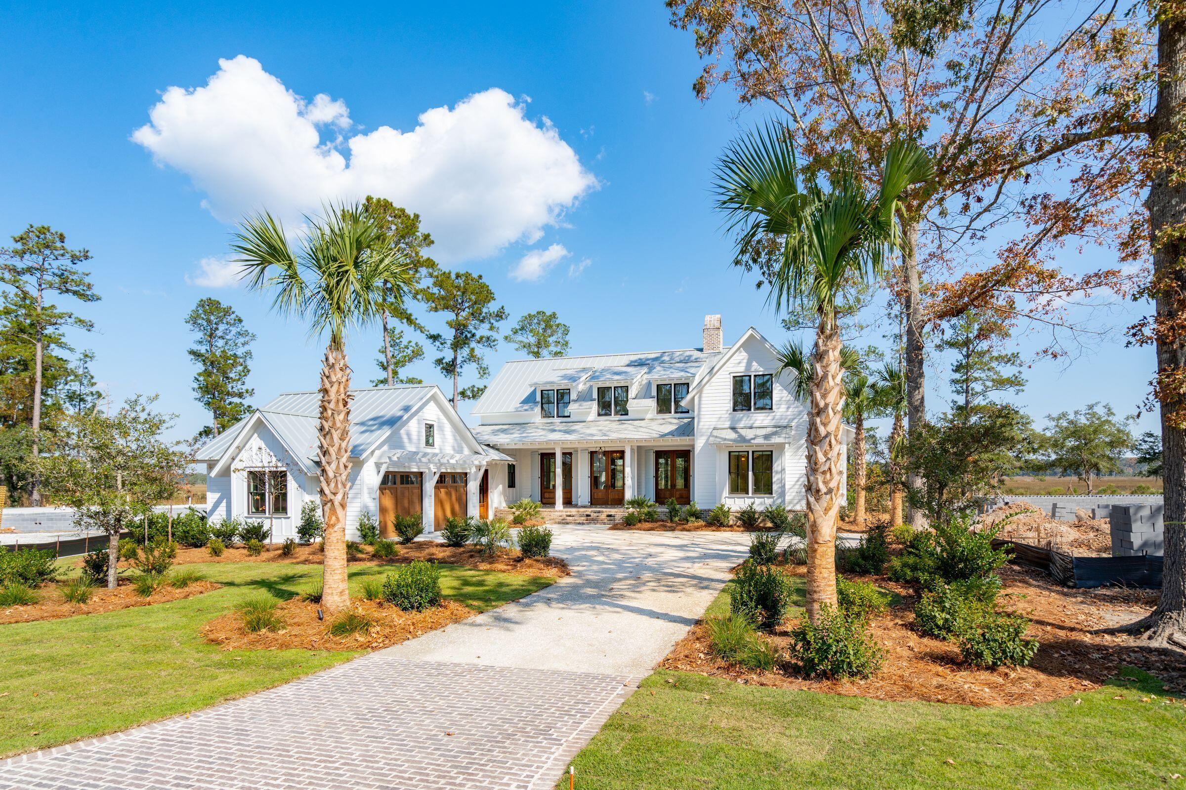 116 Peninsula Drive