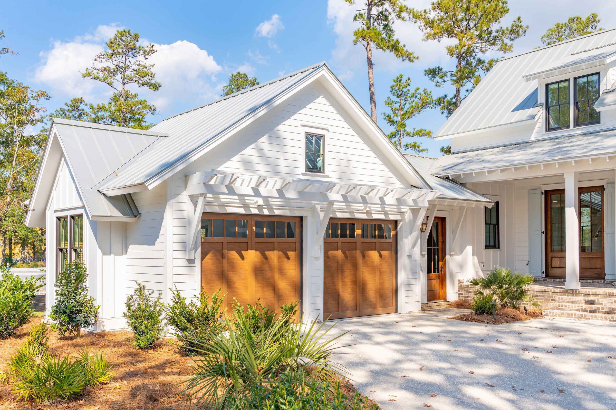 116 Peninsula Drive