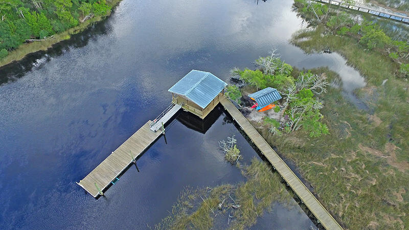 116 Peninsula Drive