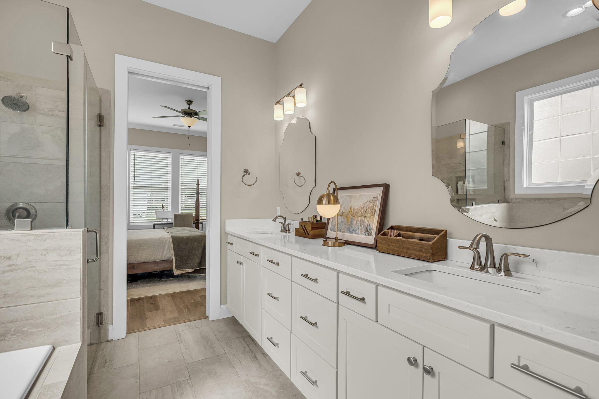 4011 Capensis Lane