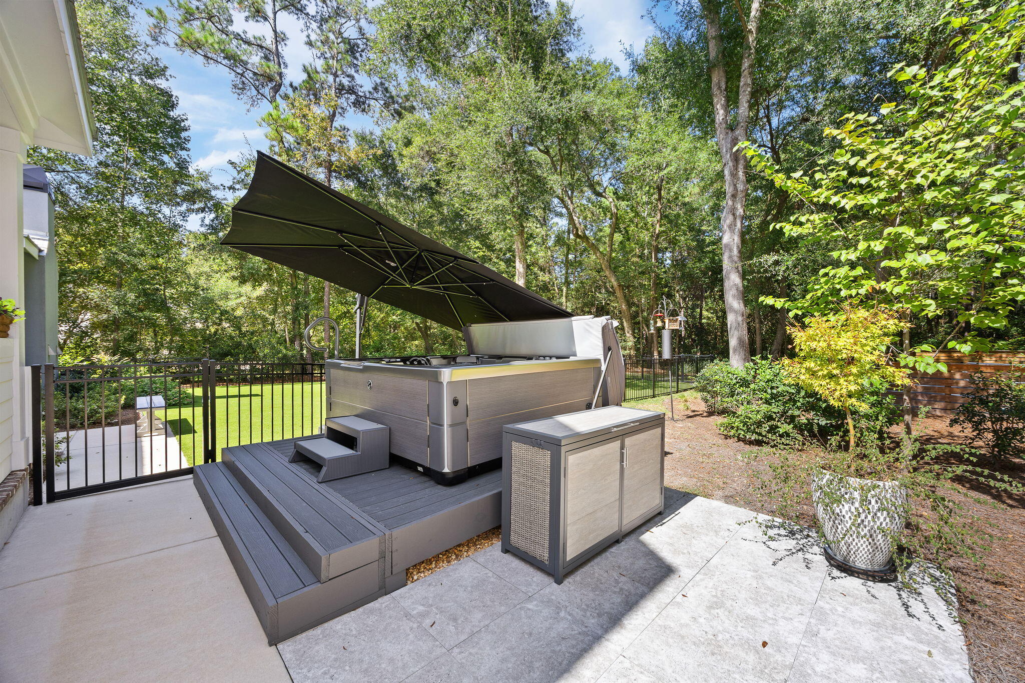 672 Barbados Drive