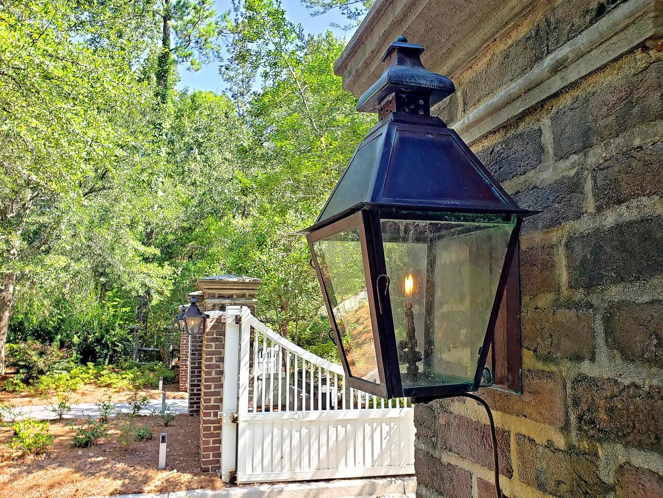 4213 Lady Banks Lane