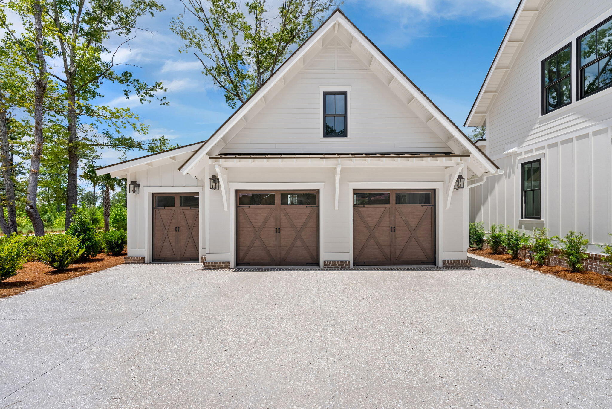 114 Peninsula Drive