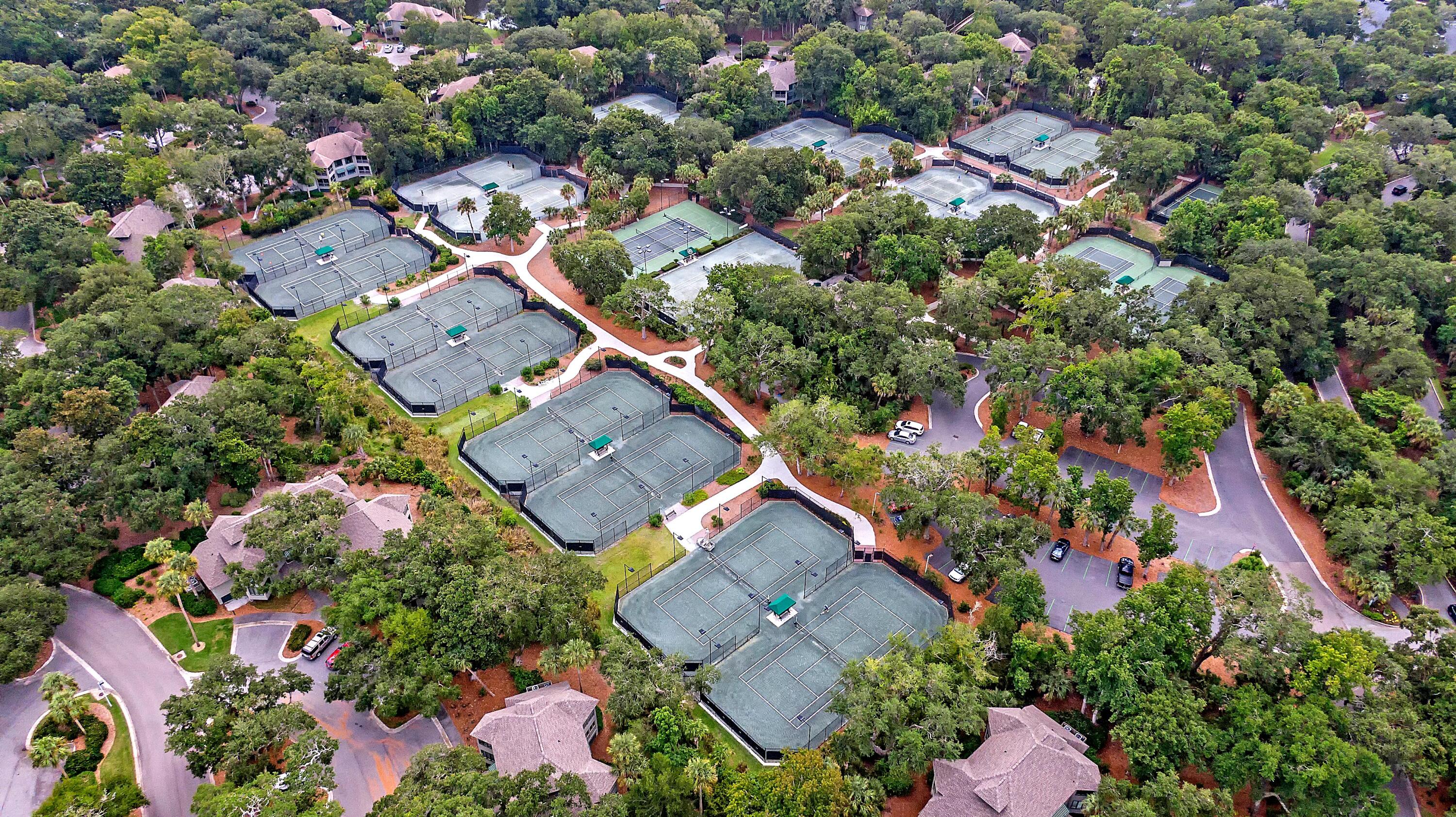 4770 Tennis Club Lane
