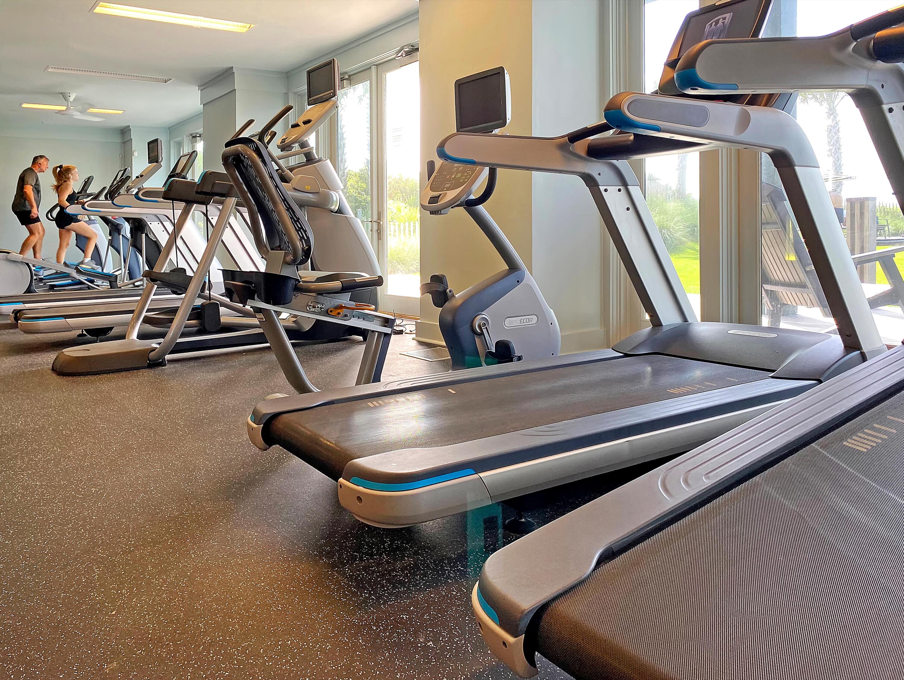 4770 Tennis Club Lane