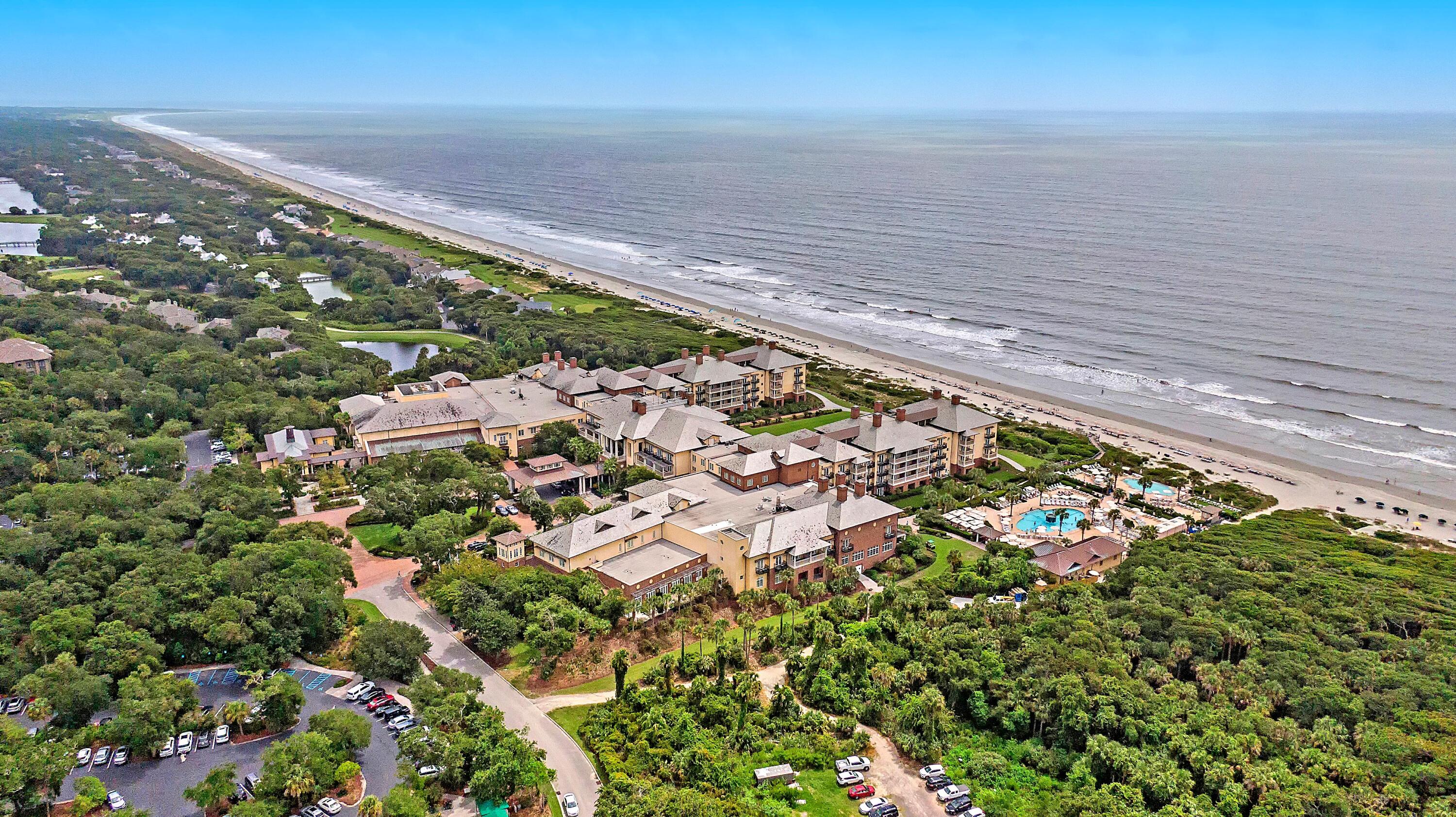 4770 Tennis Club Lane