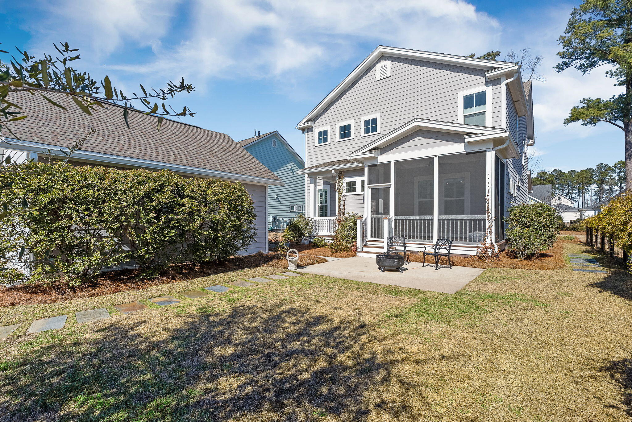 3998 Capensis Lane