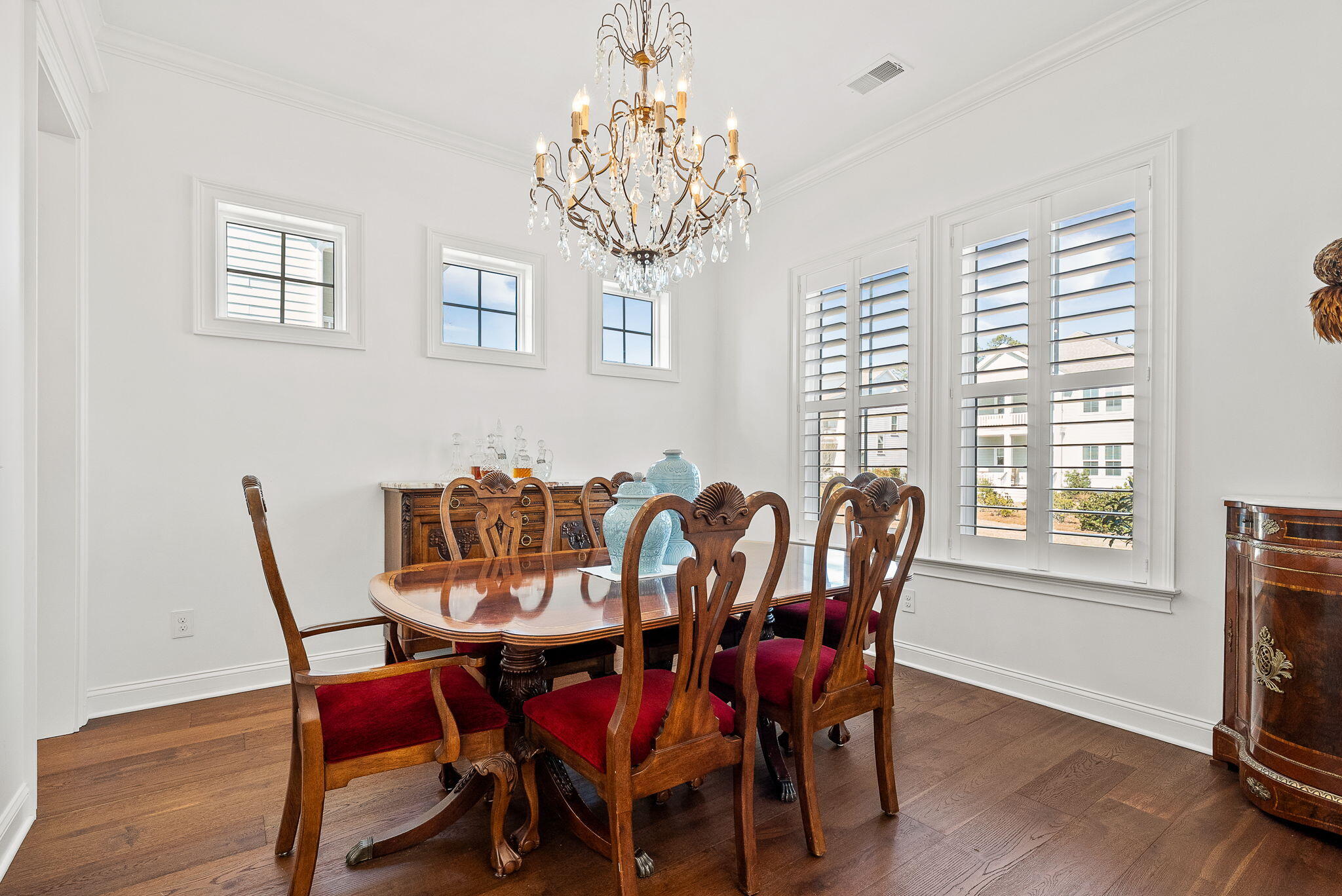 3998 Capensis Lane