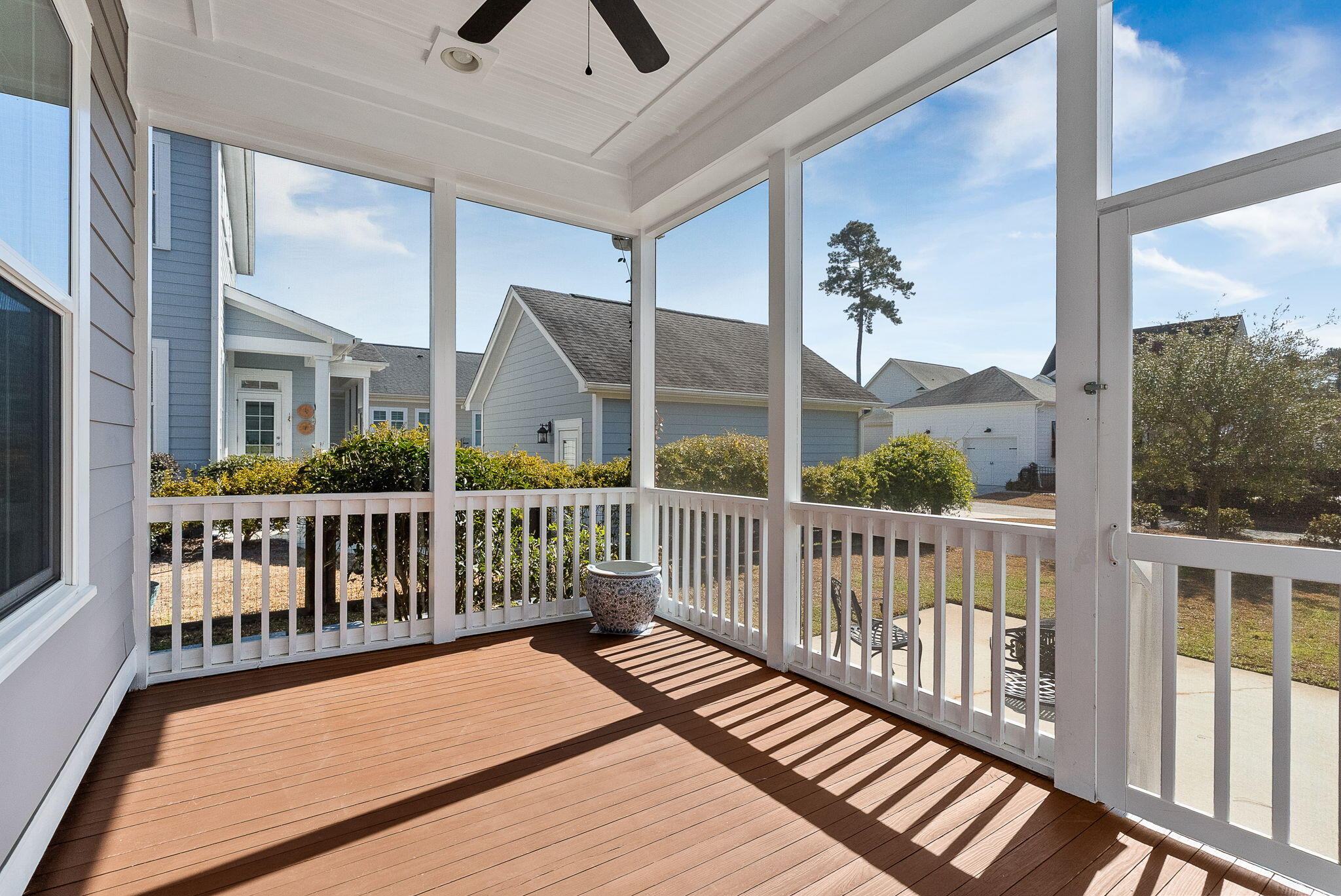 3998 Capensis Lane