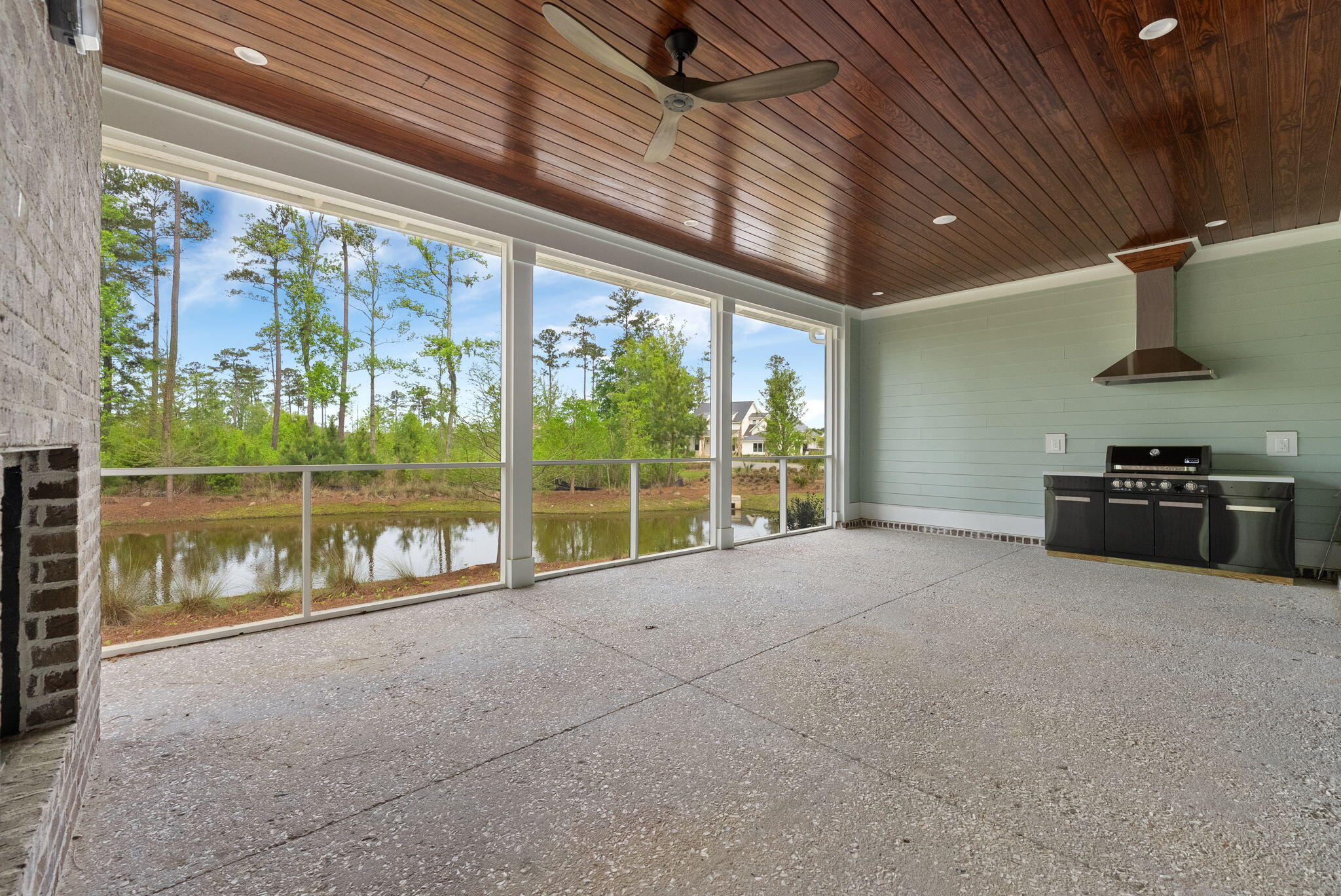 111 Peninsula Drive