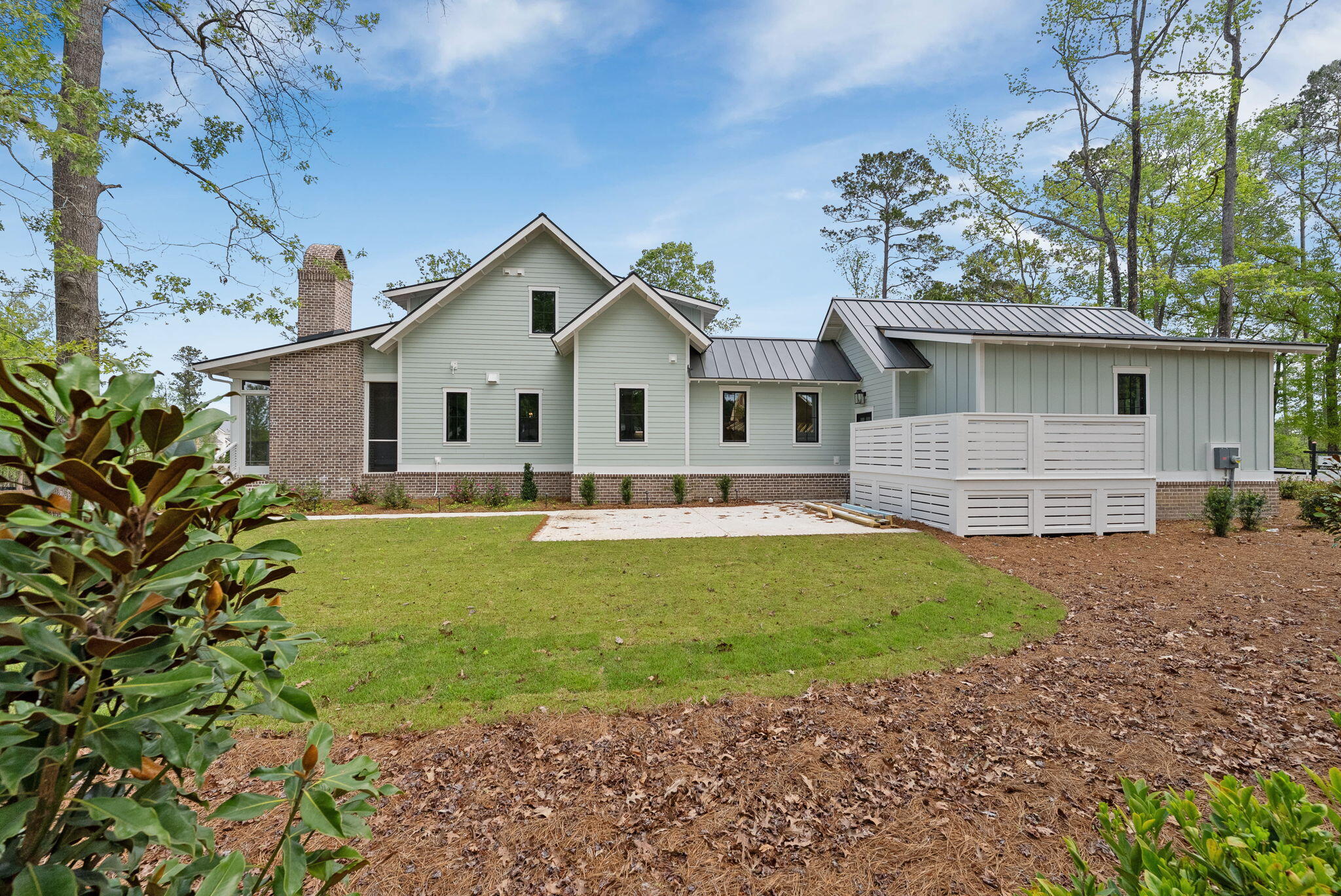 111 Peninsula Drive