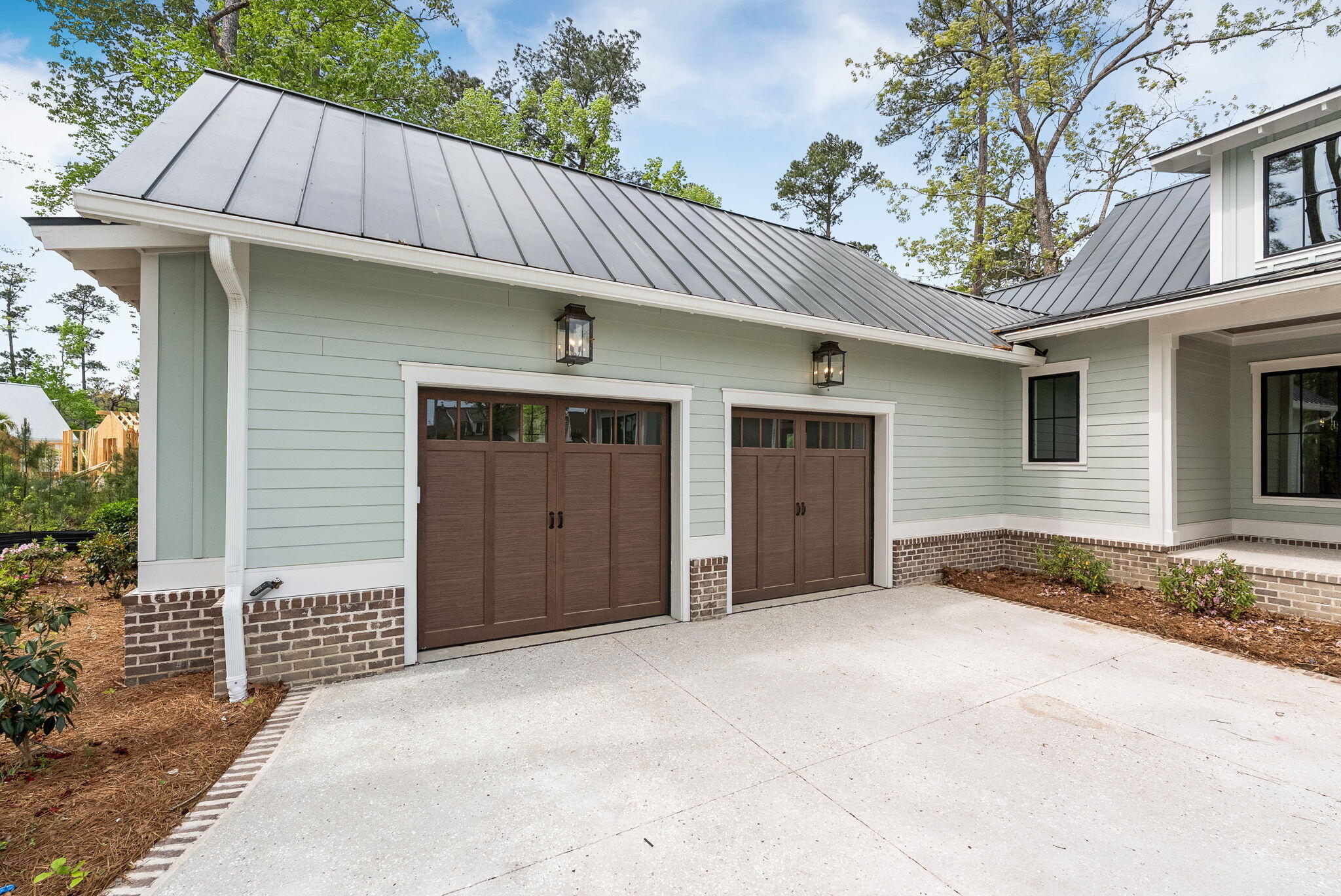 111 Peninsula Drive